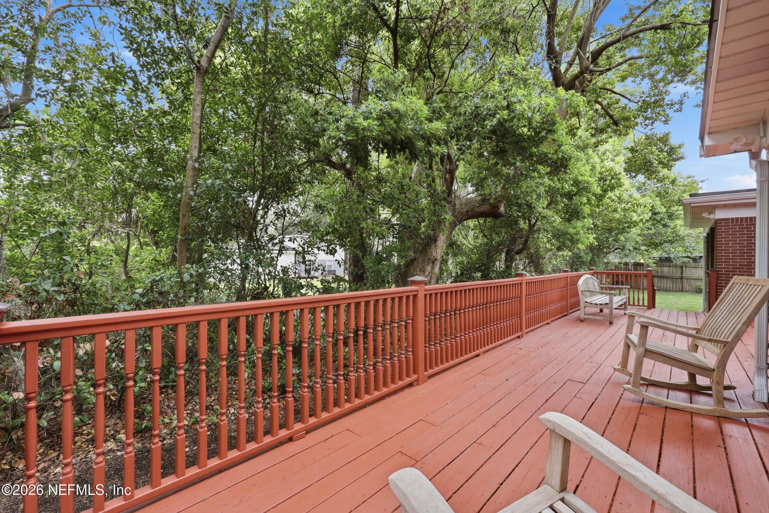 1524 SHIRL Lane