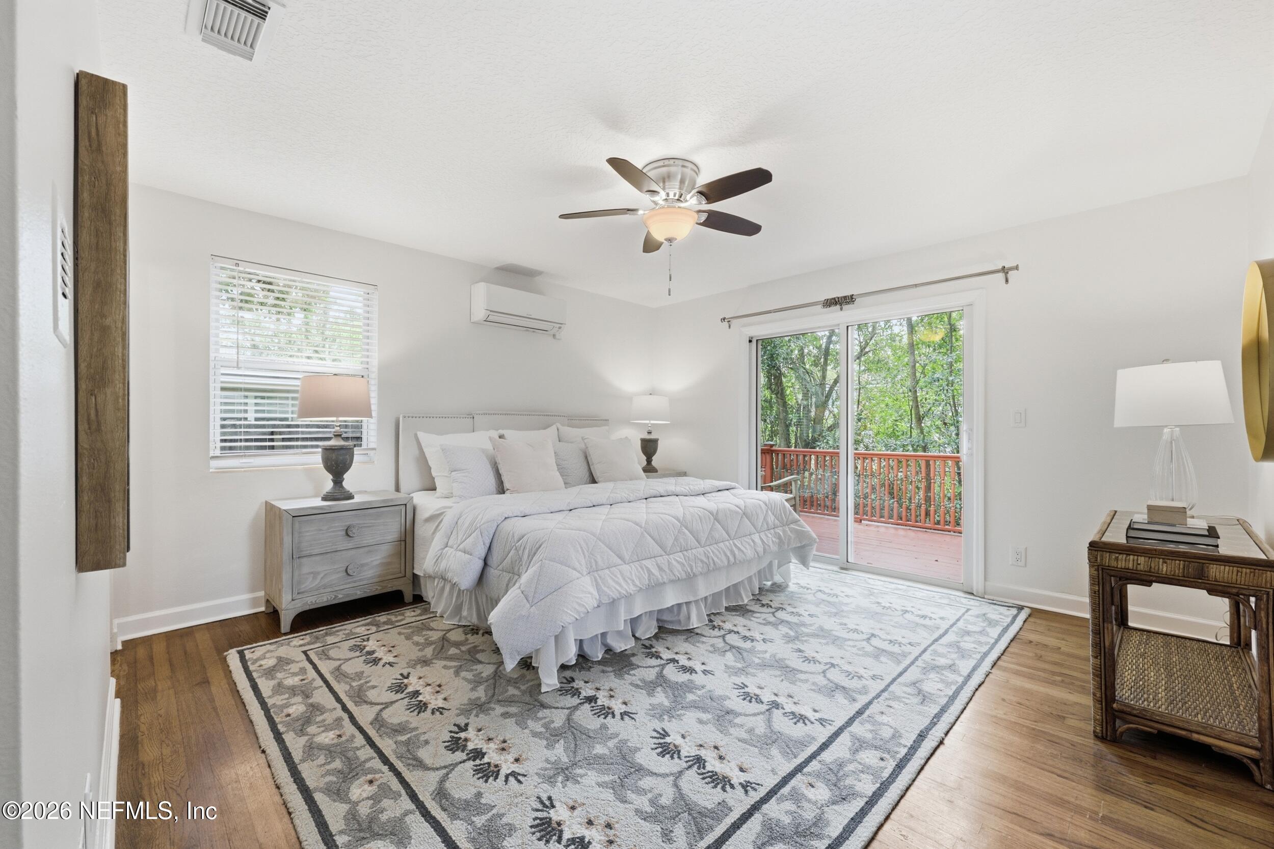 1524 SHIRL Lane