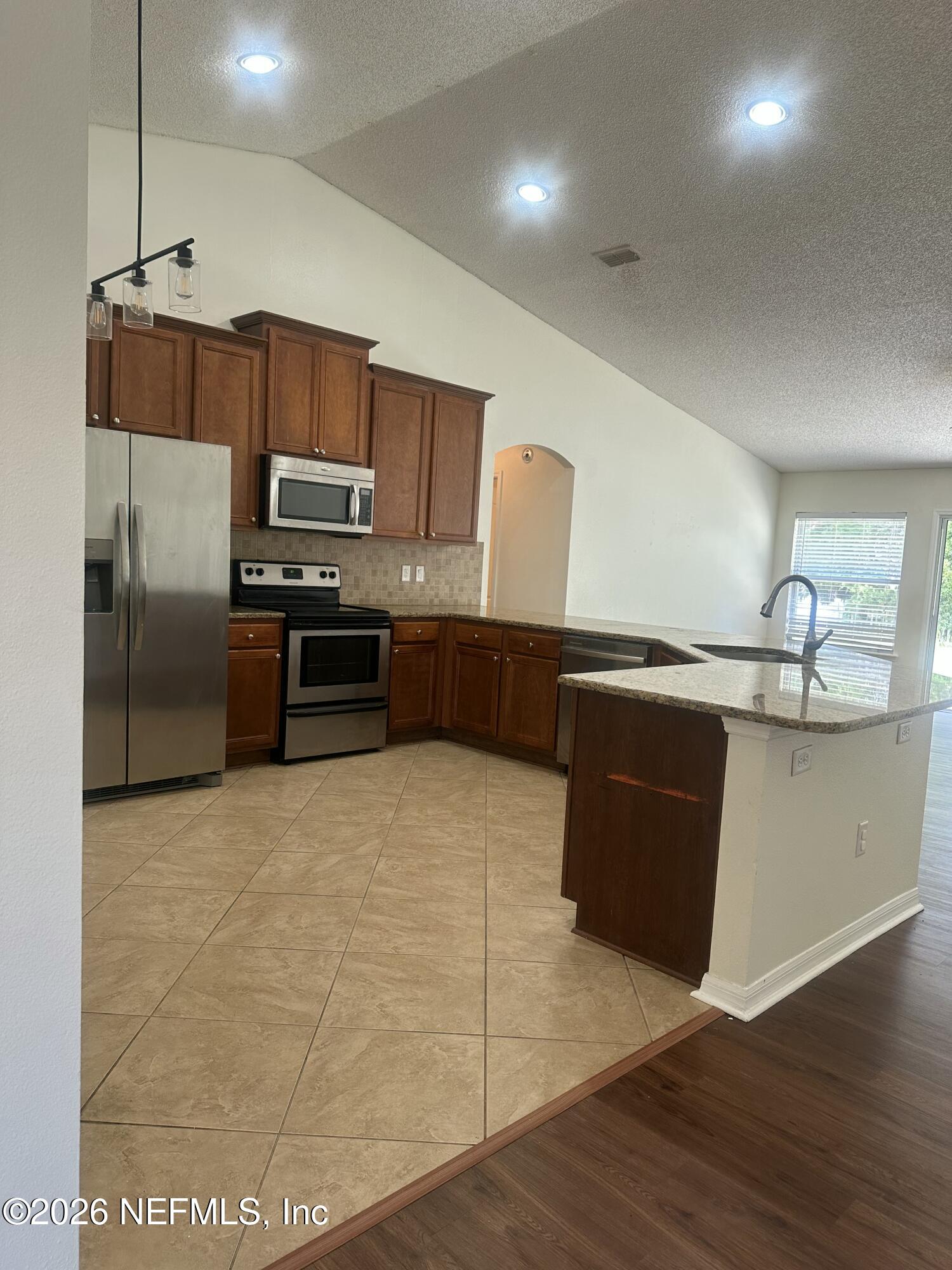 13735 DEVAN LEE Drive E