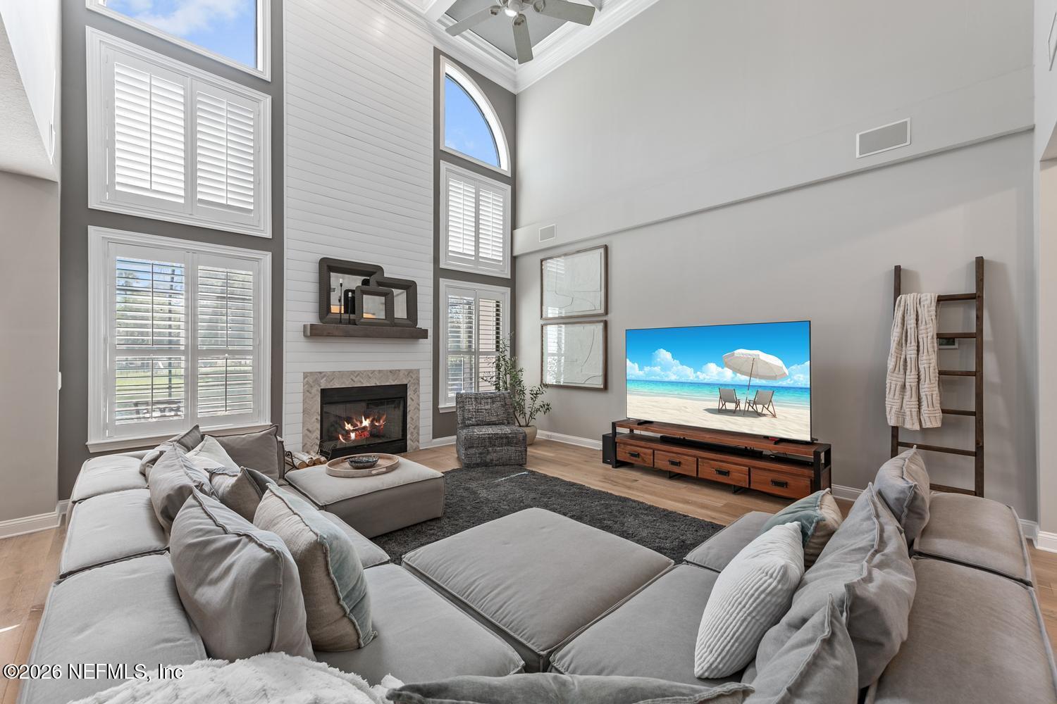 299 CLEARWATER Drive