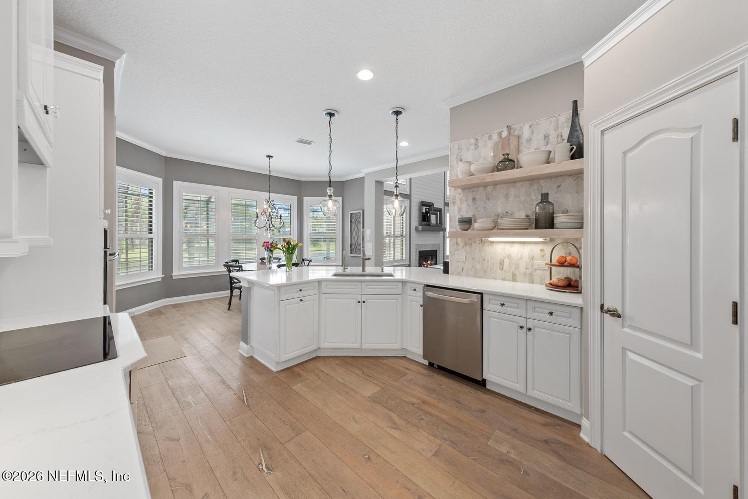 299 CLEARWATER Drive