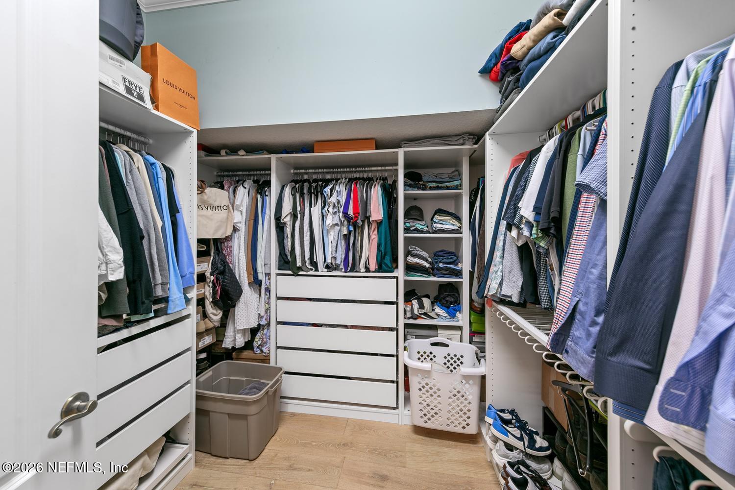 299 CLEARWATER Drive