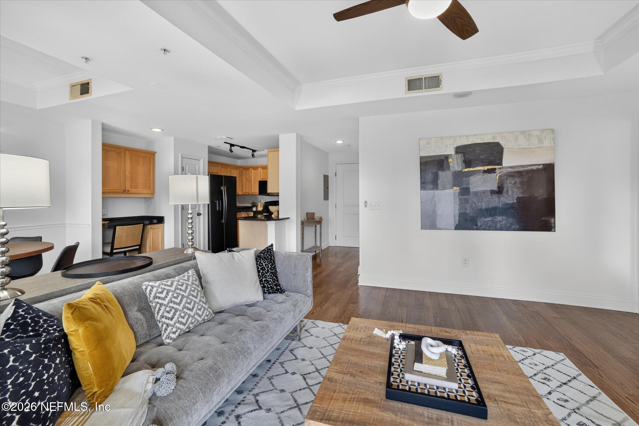 400 E BAY Street 101