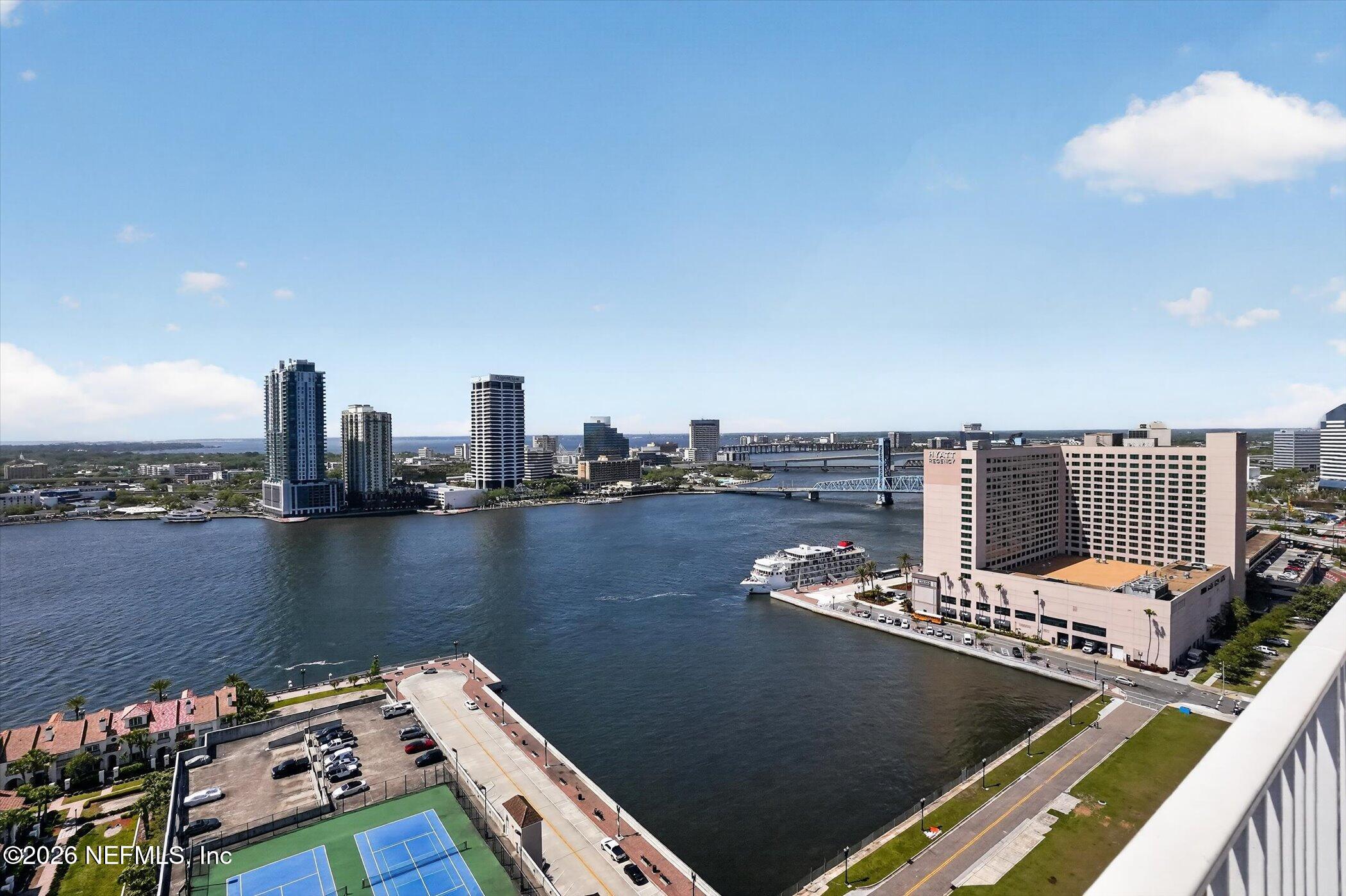 400 E BAY Street 101
