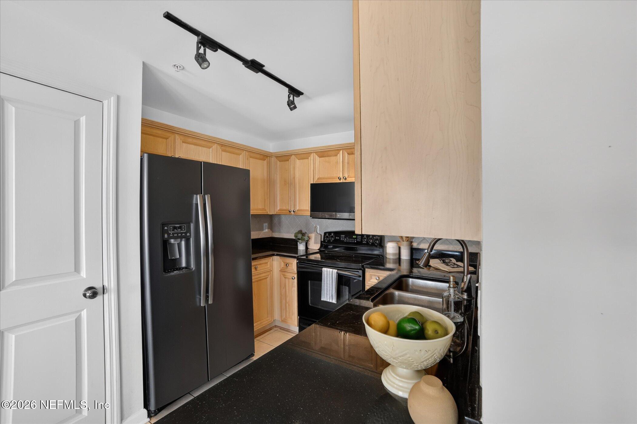 400 E BAY Street 101