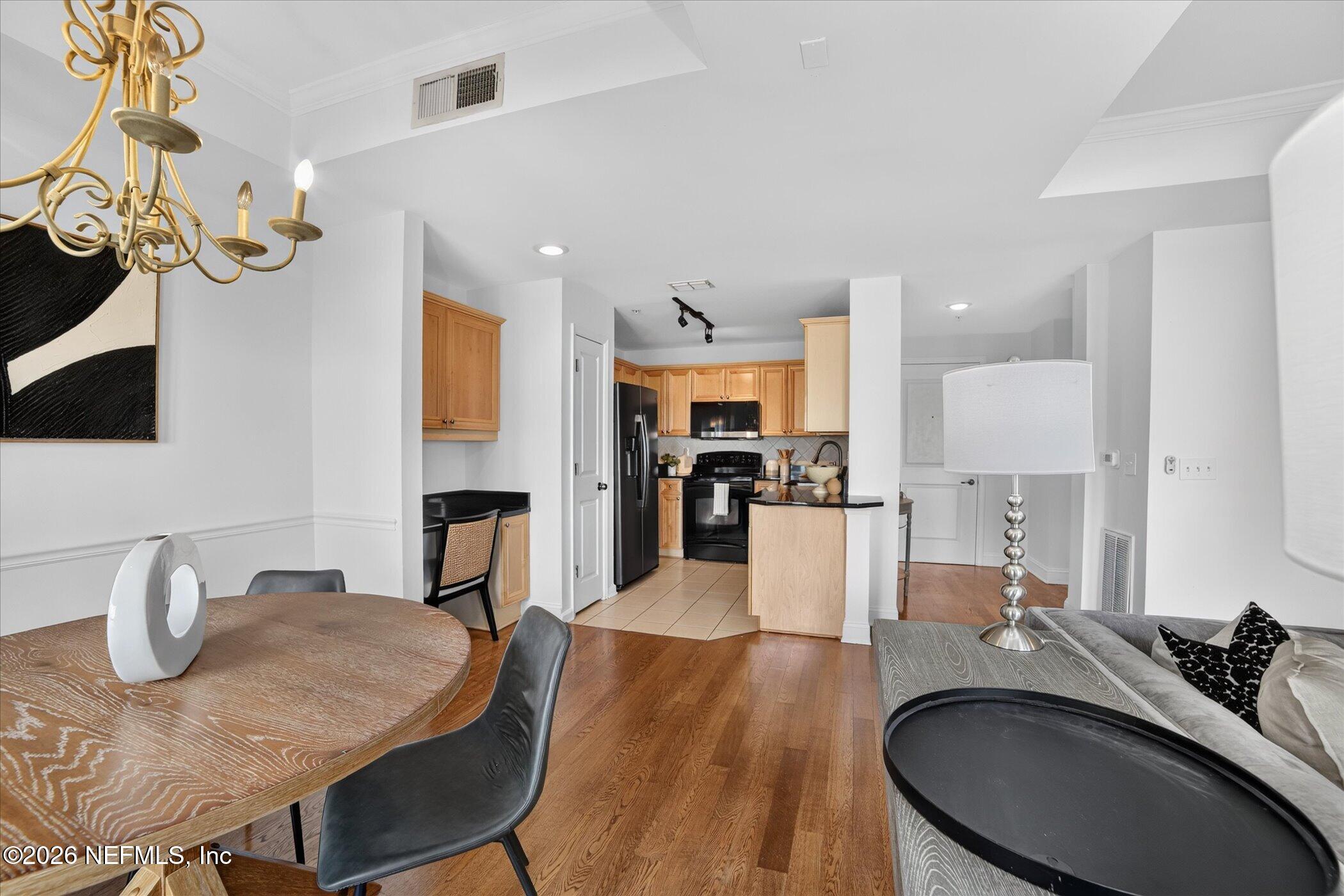 400 E BAY Street 101
