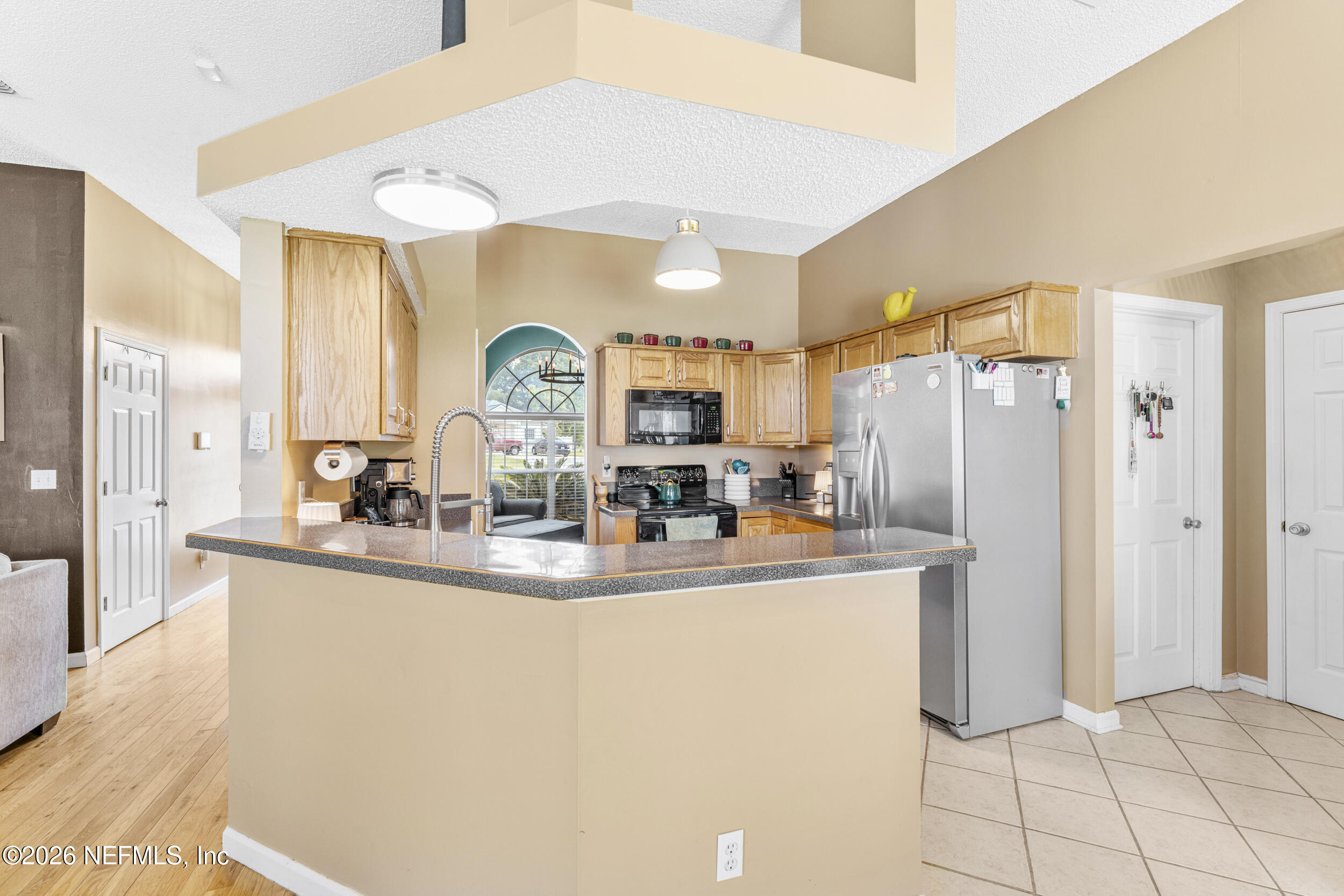 3910 SELIG Court