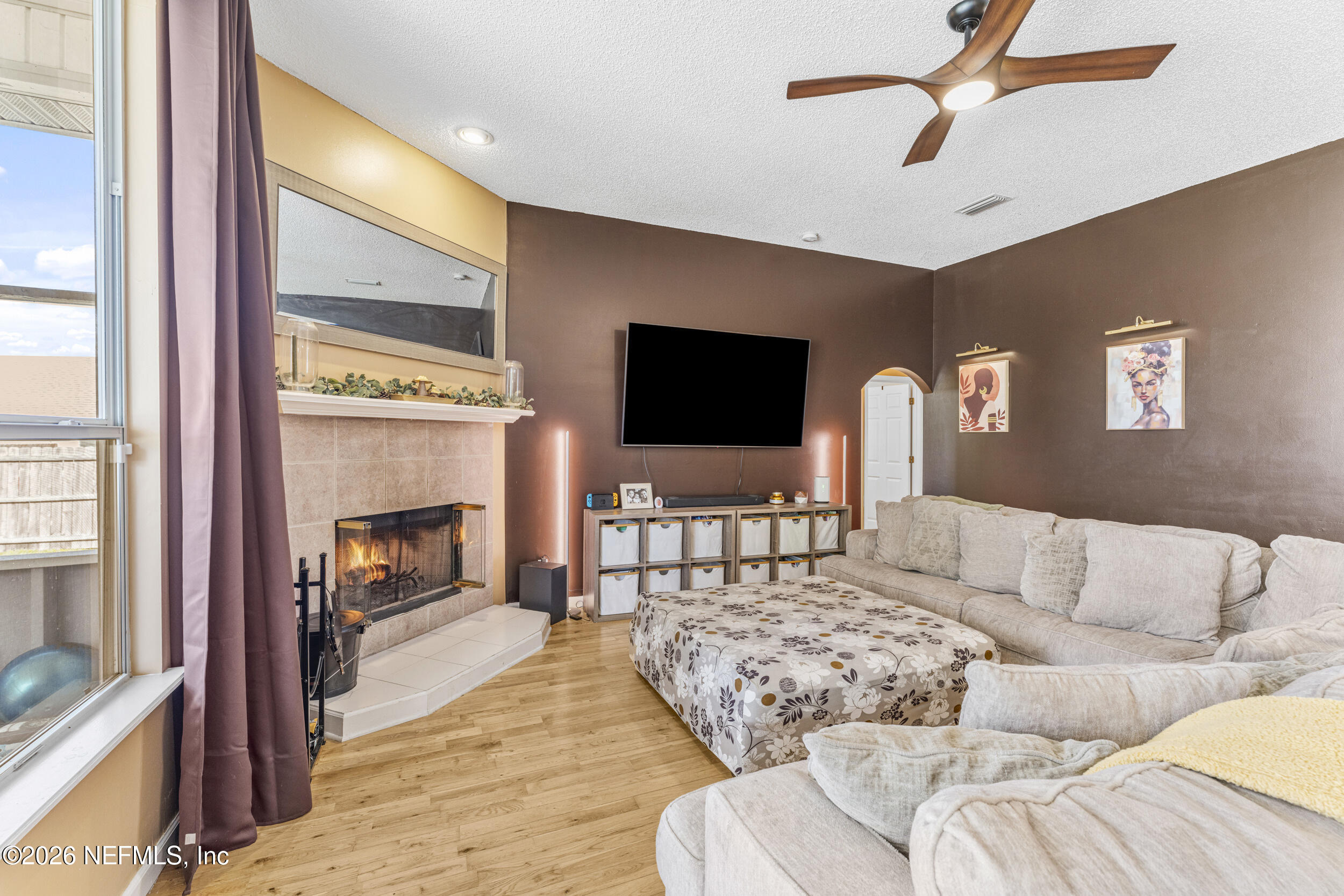3910 SELIG Court