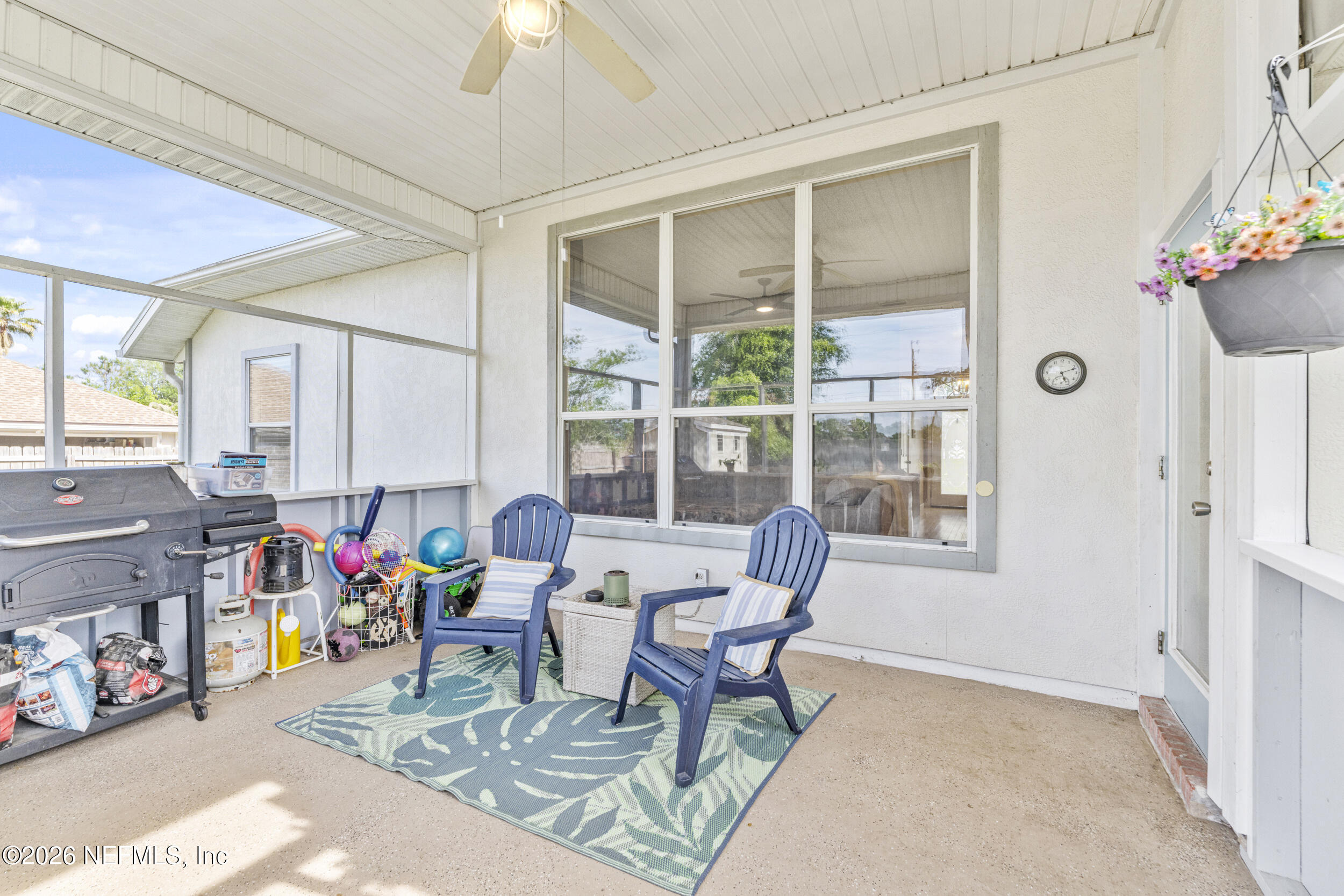 3910 SELIG Court