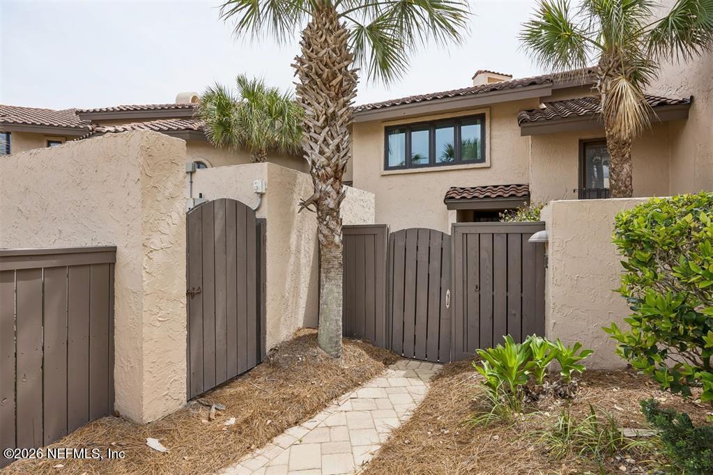 1417 BEACH WALKER Road