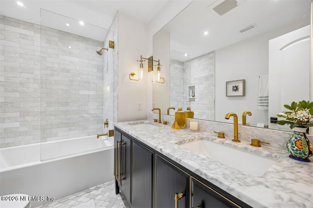 1417 BEACH WALKER Road