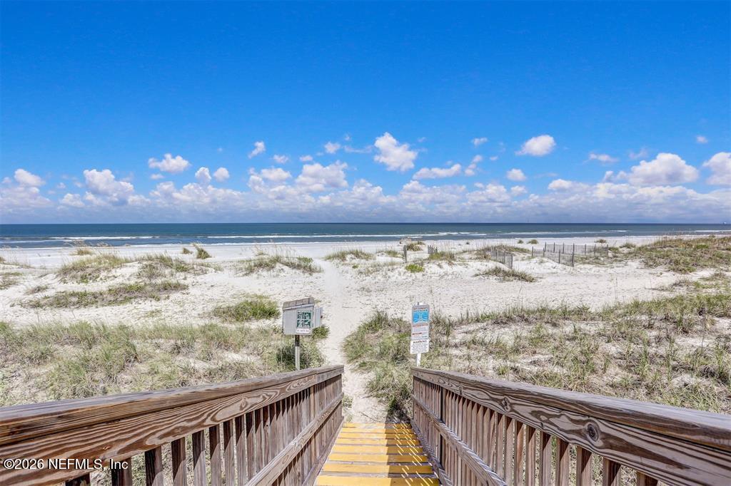 1417 BEACH WALKER Road