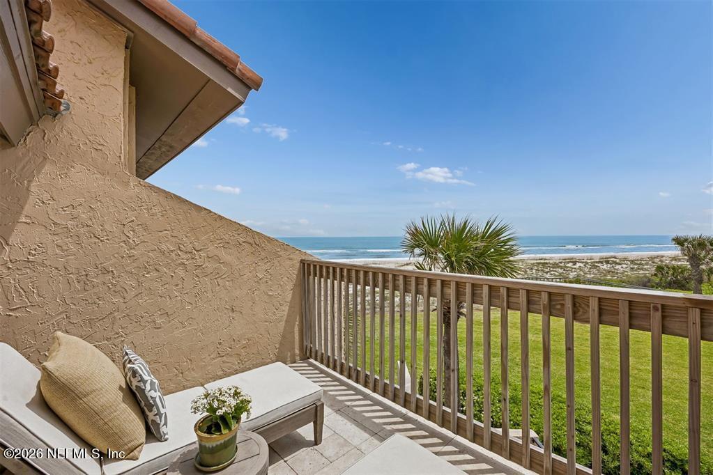 1417 BEACH WALKER Road