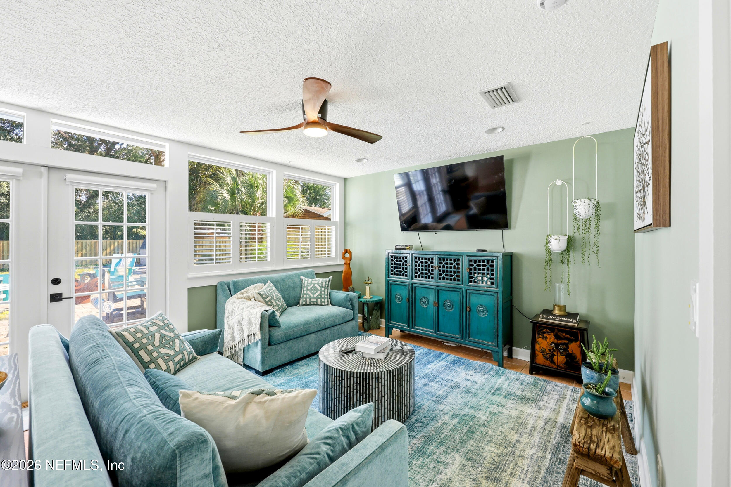 255 SHERRY Drive