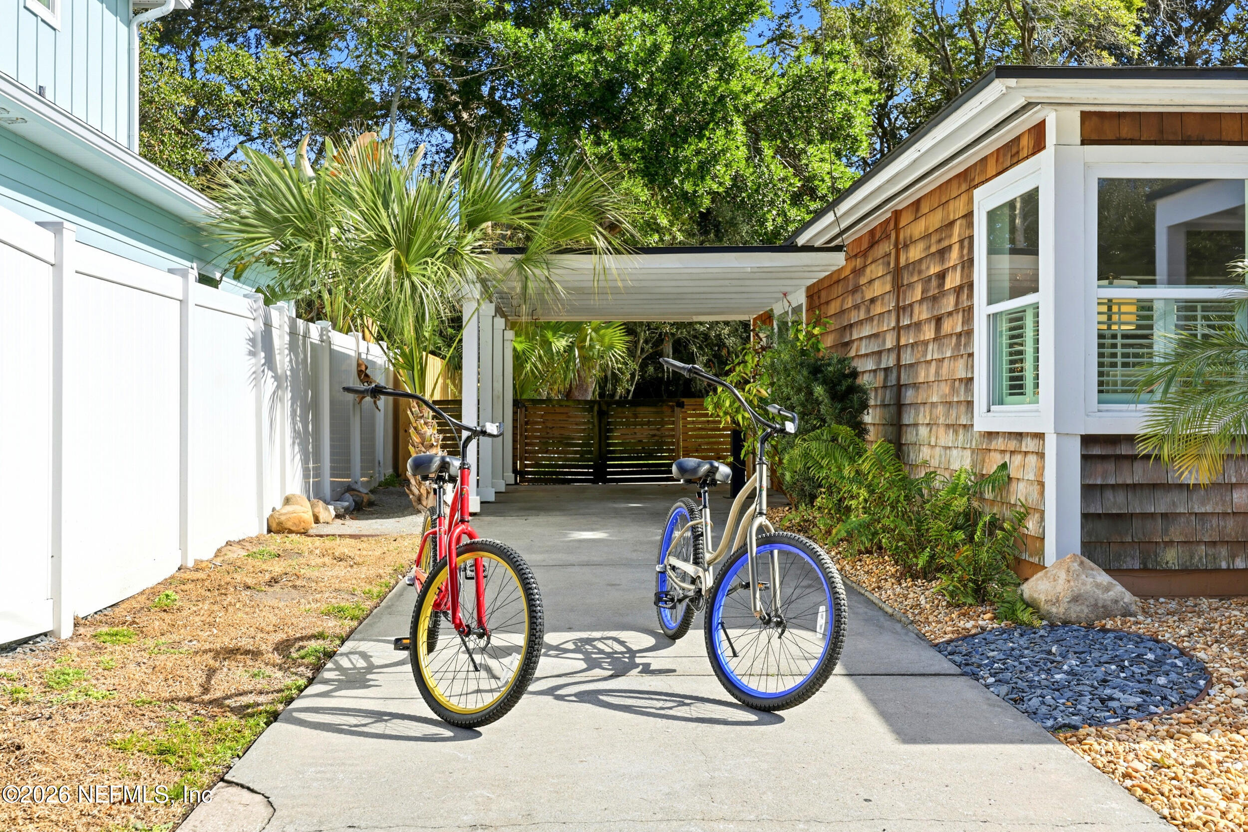 255 SHERRY Drive