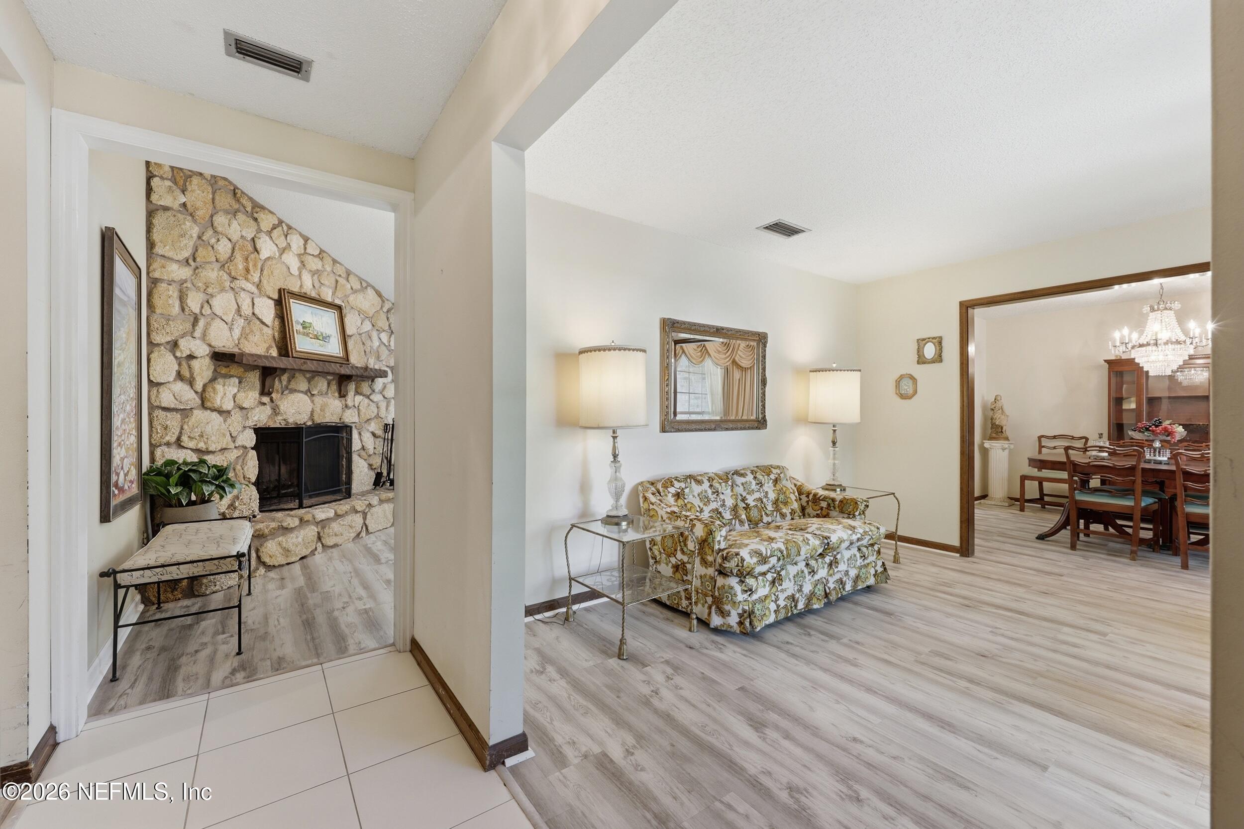 1361 BLACKHAWK Trail E