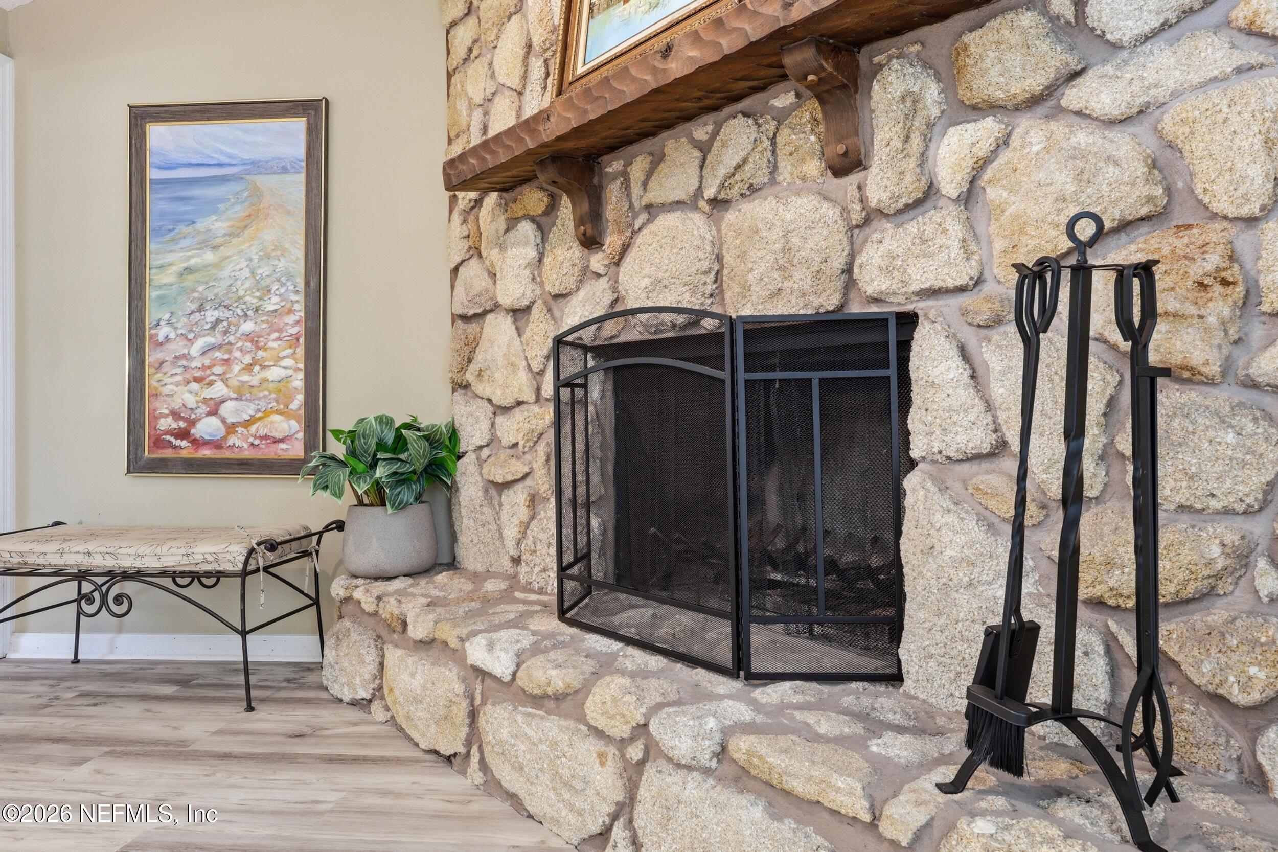 1361 BLACKHAWK Trail E