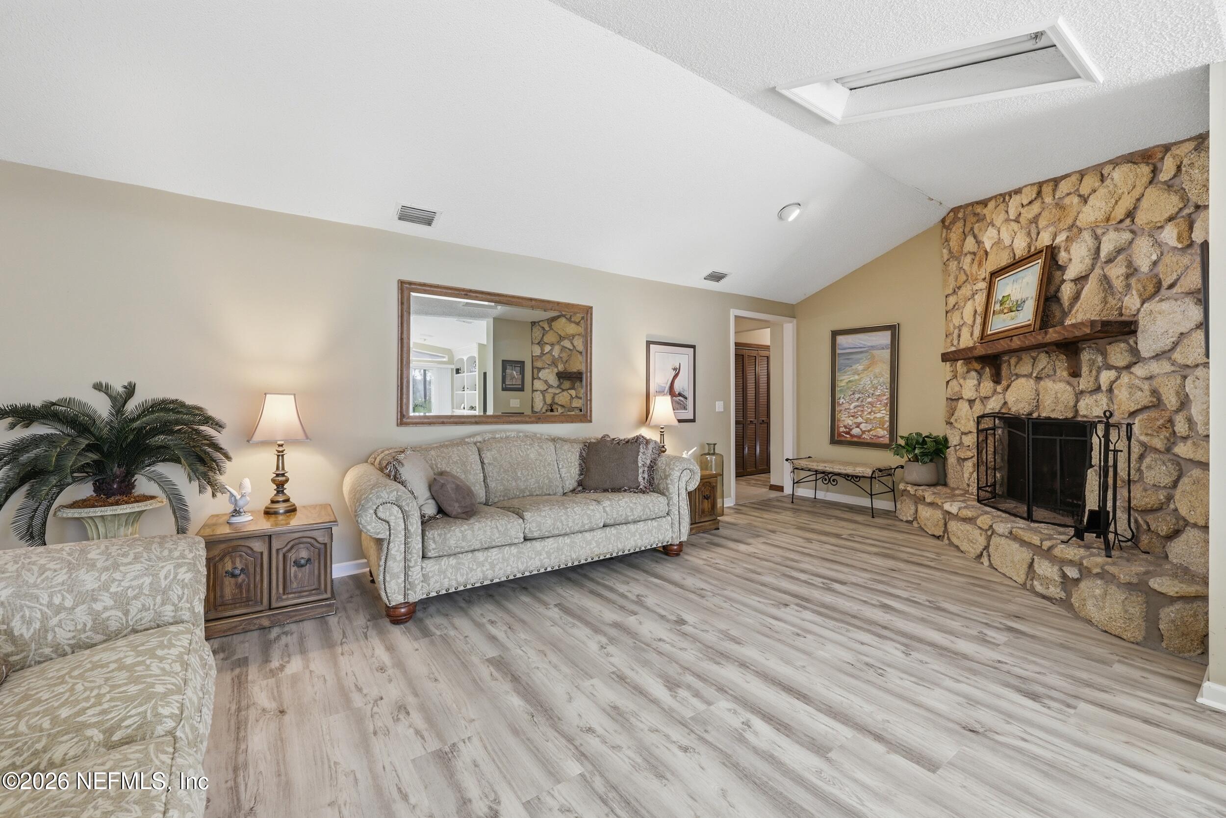 1361 BLACKHAWK Trail E