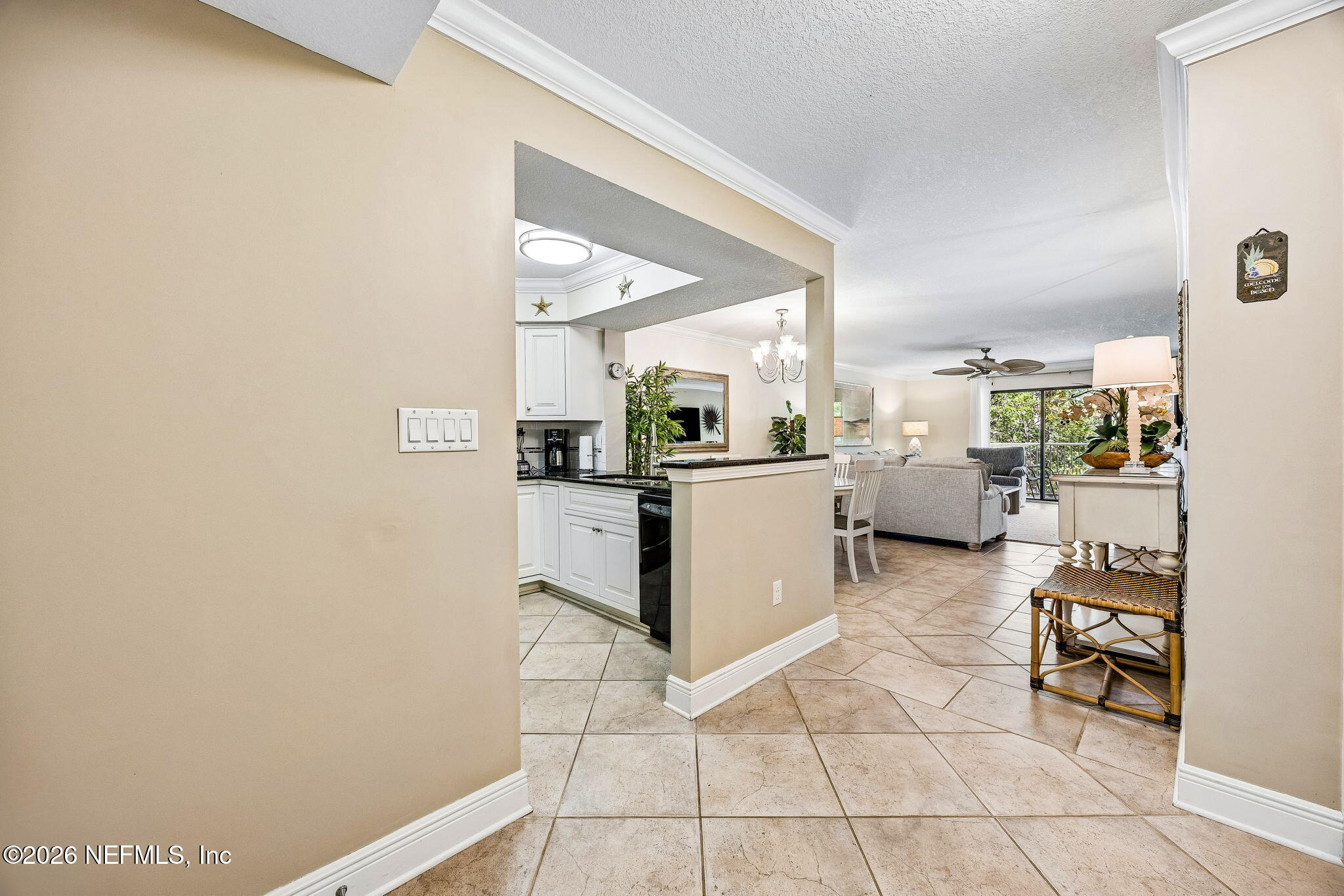 2117 BEACH WOOD Road 2117
