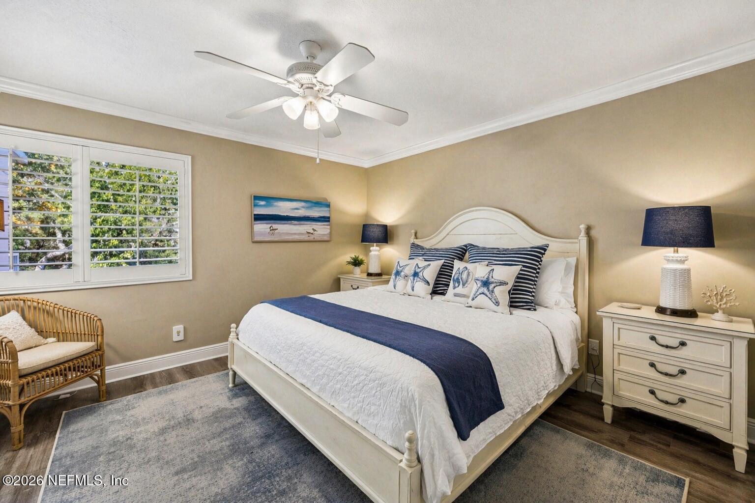 2117 BEACH WOOD Road 2117
