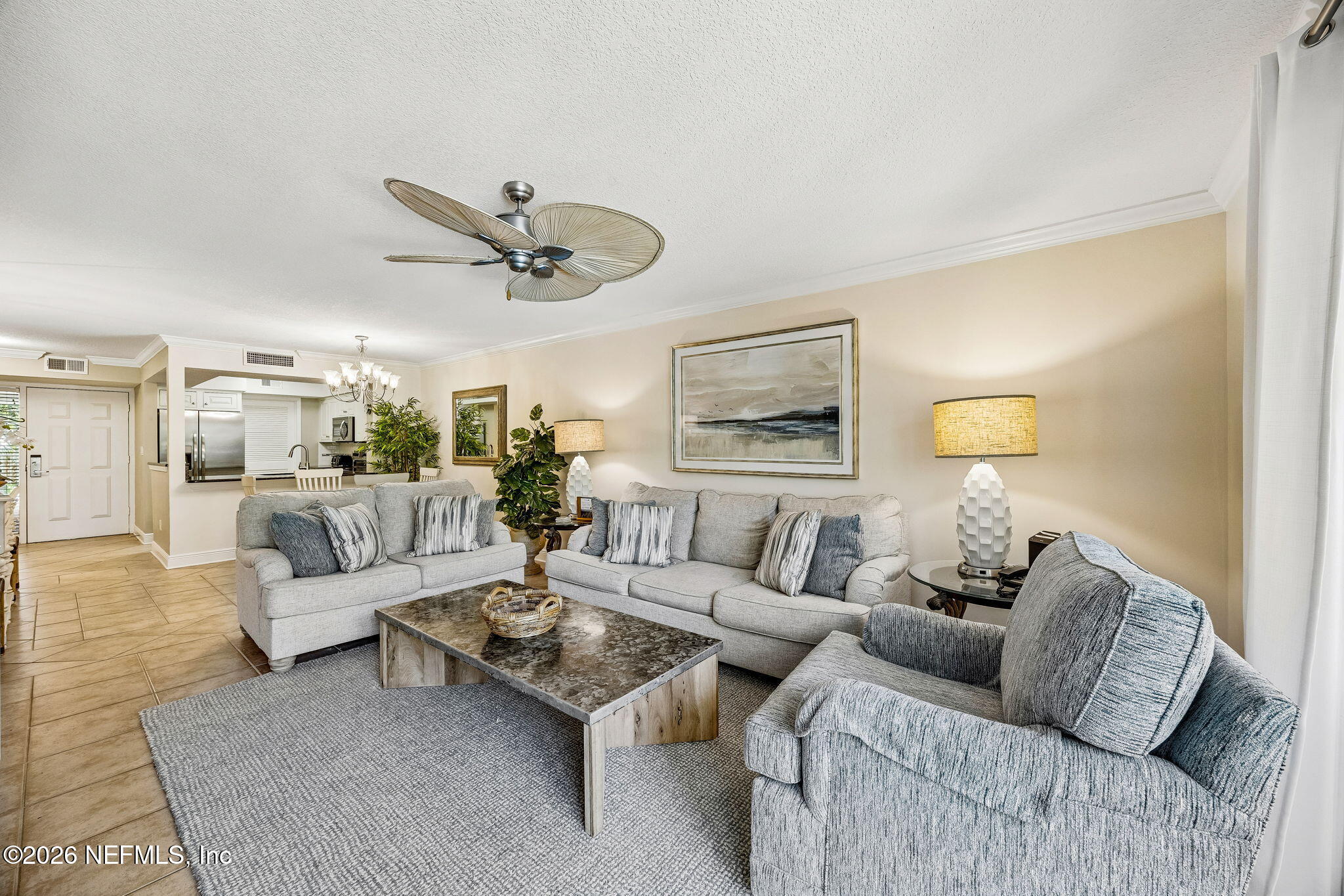 2117 BEACH WOOD Road 2117