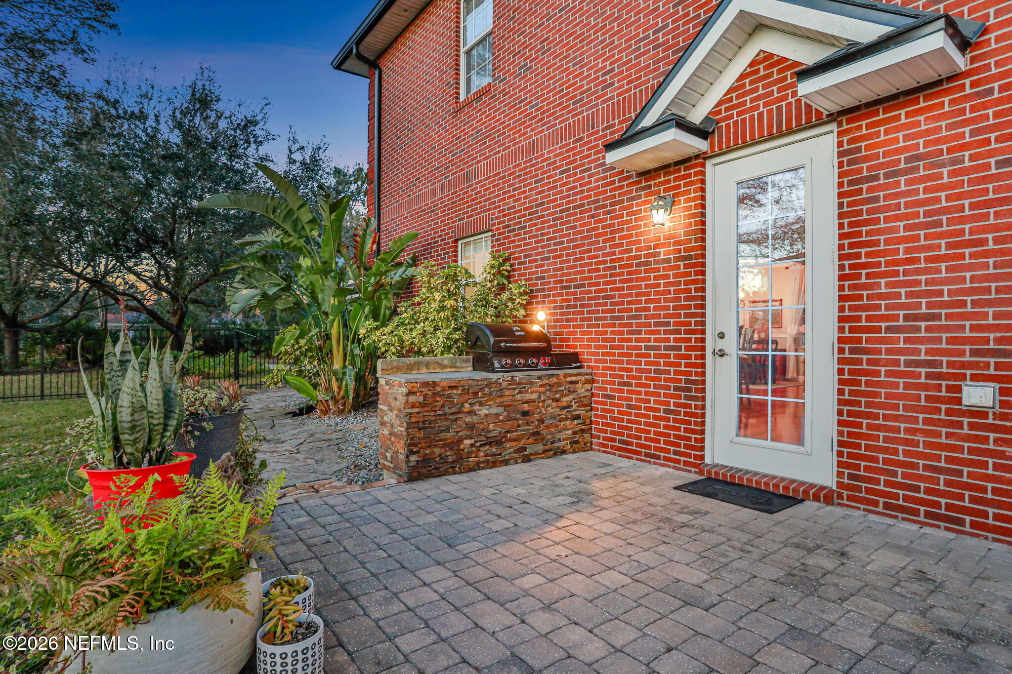 10 SEVILLE ORANGE Path