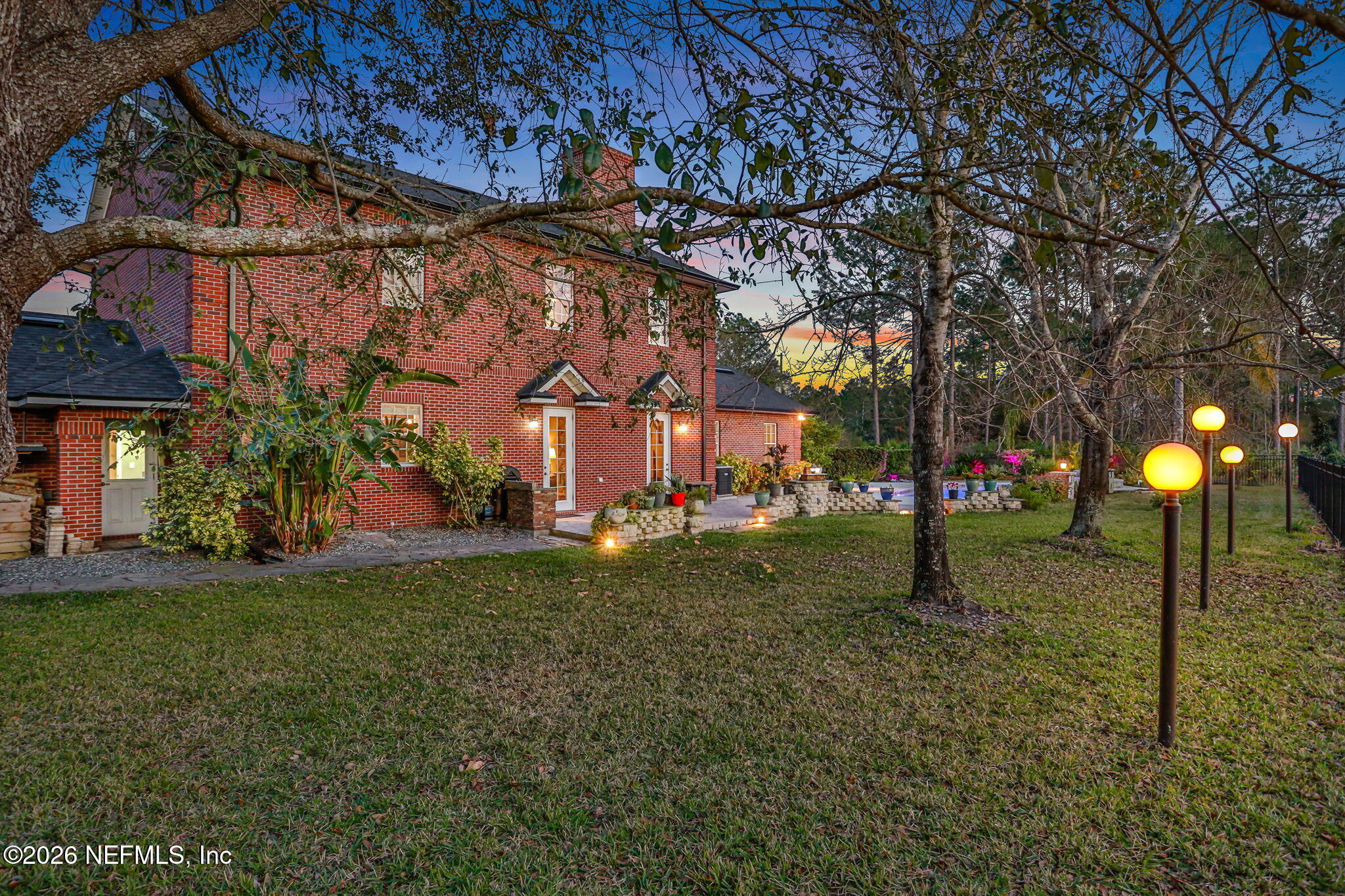 10 SEVILLE ORANGE Path