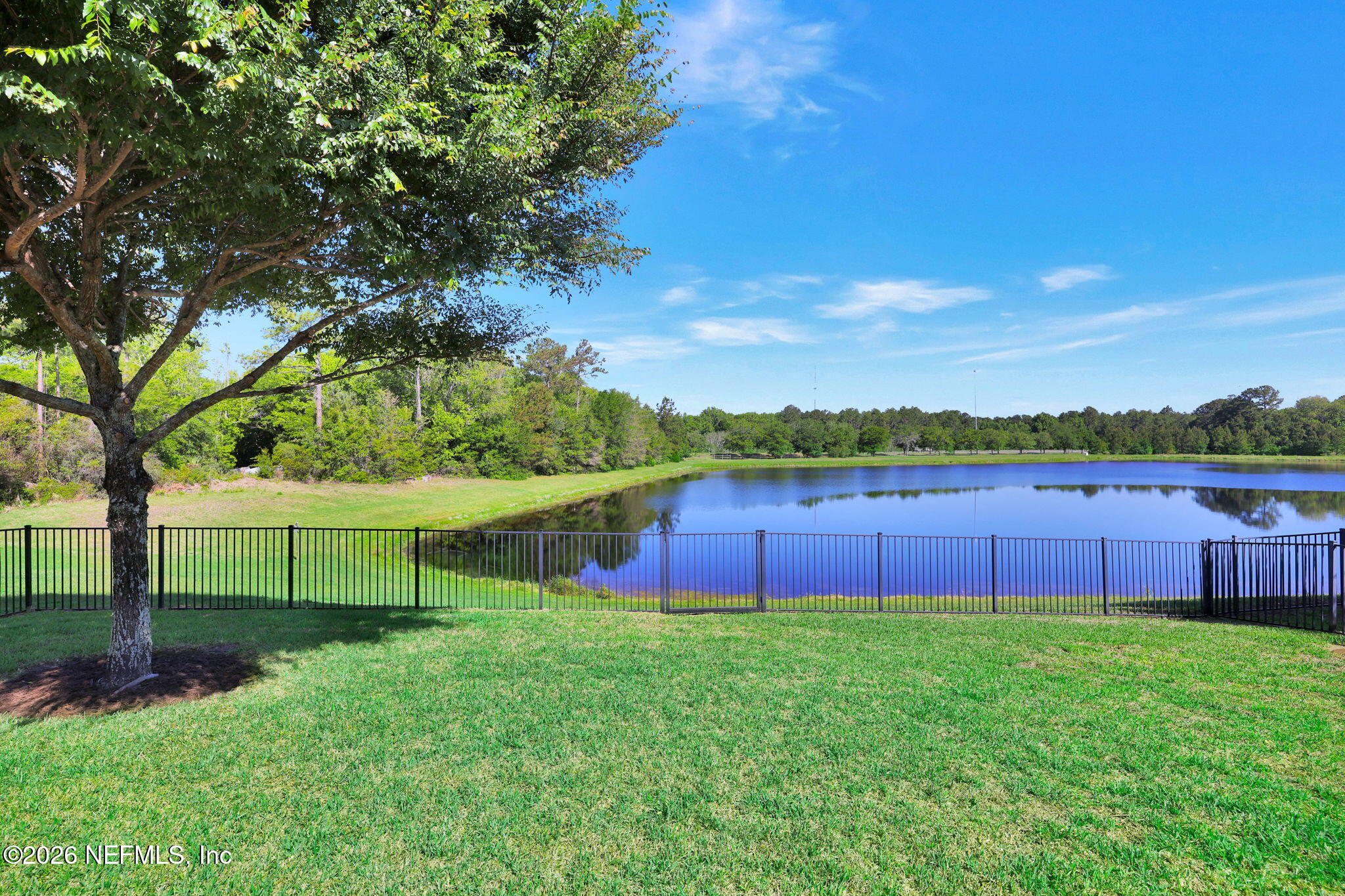 632 HOWLAND Drive
