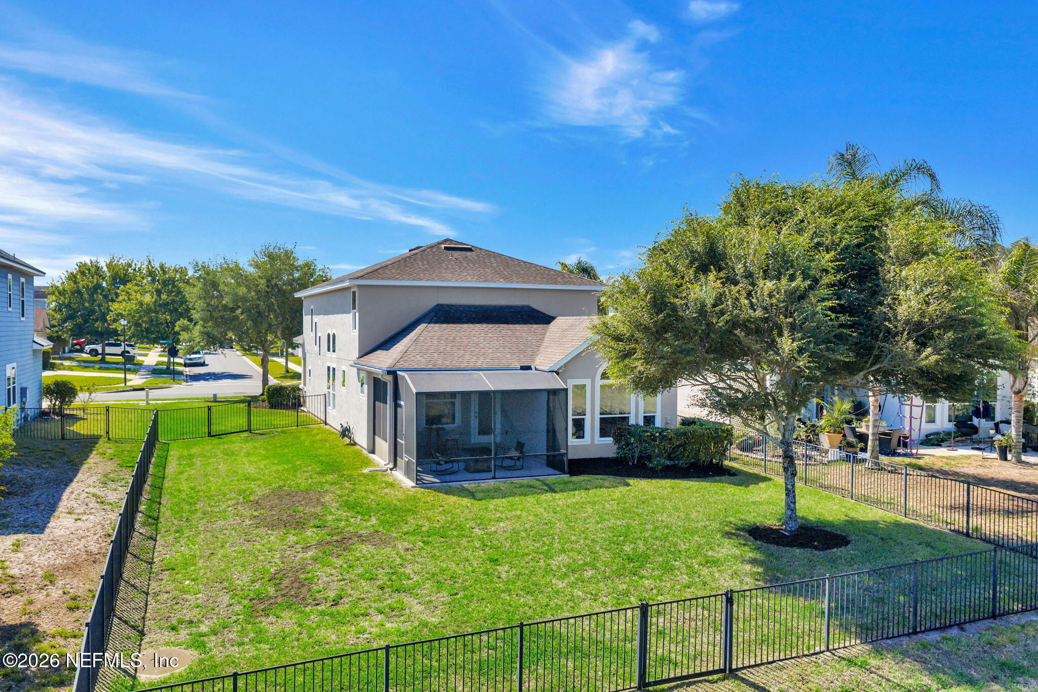 632 HOWLAND Drive