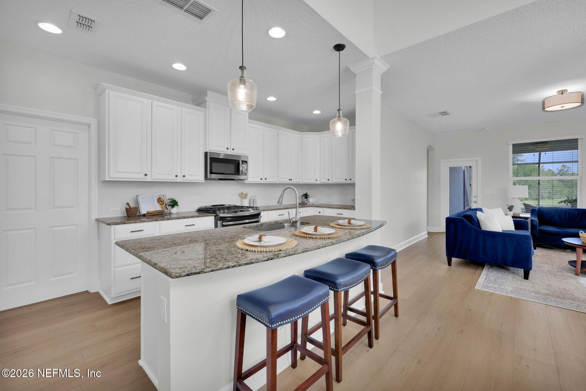 632 HOWLAND Drive
