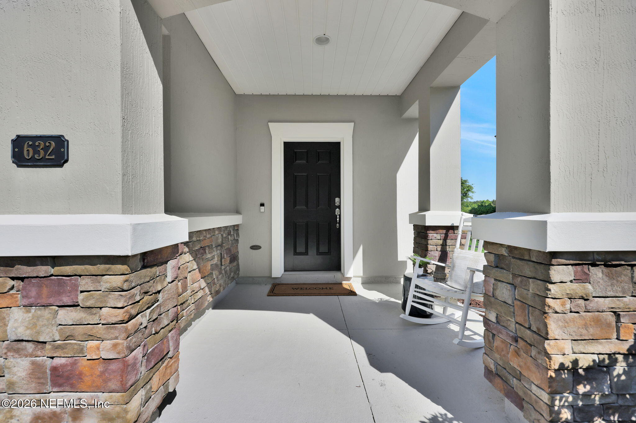 632 HOWLAND Drive