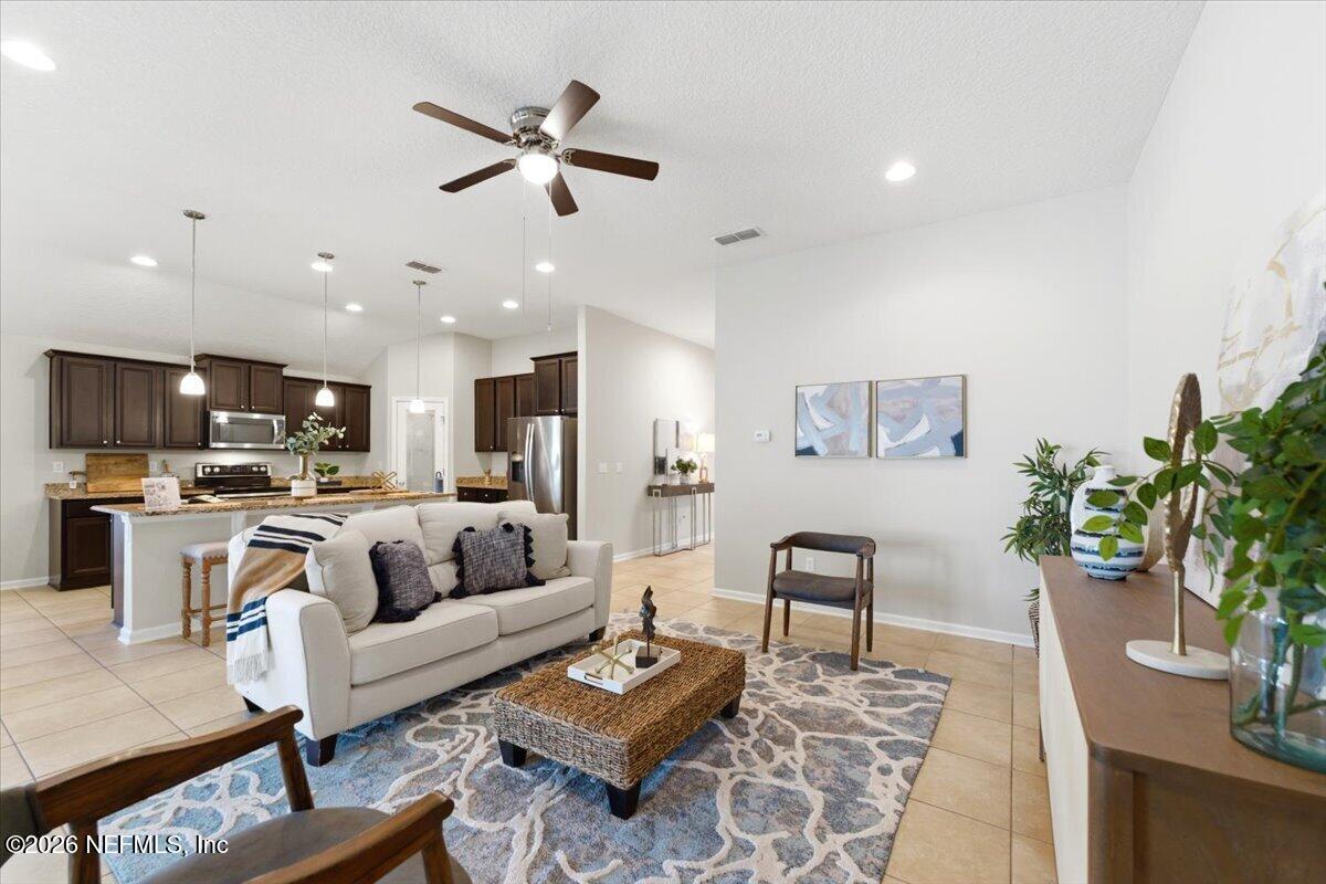 16088 GARRETT GROVE Court