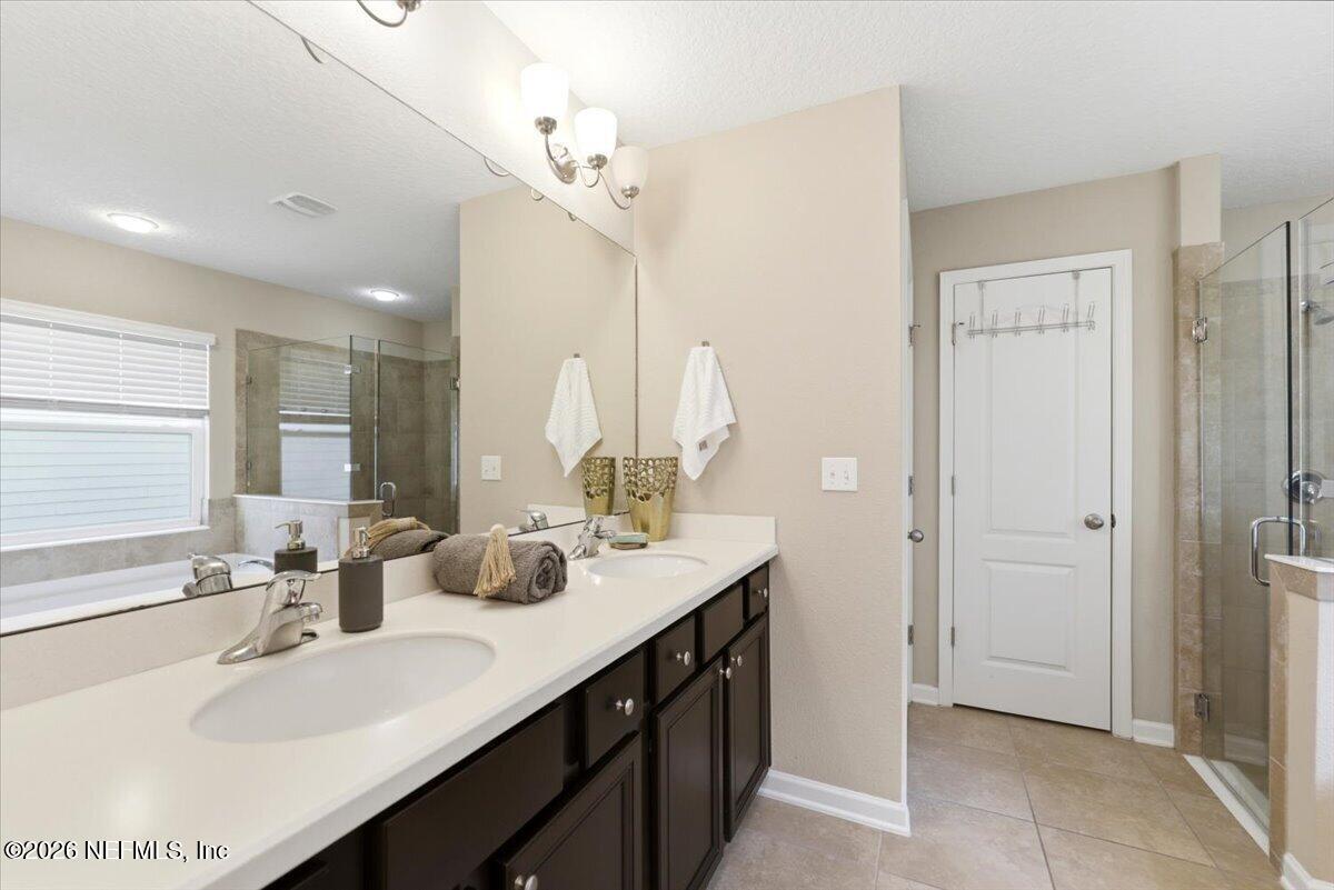 16088 GARRETT GROVE Court