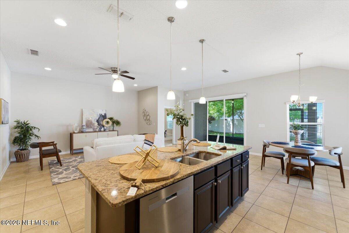 16088 GARRETT GROVE Court