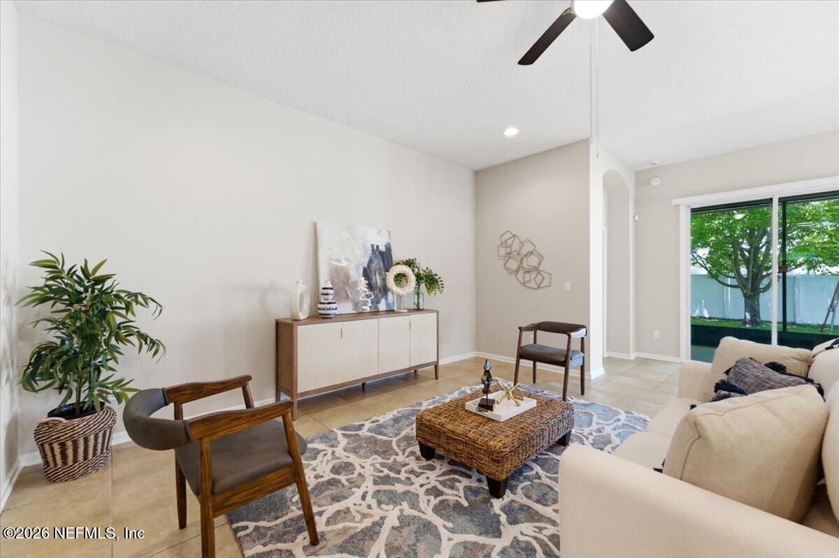 16088 GARRETT GROVE Court