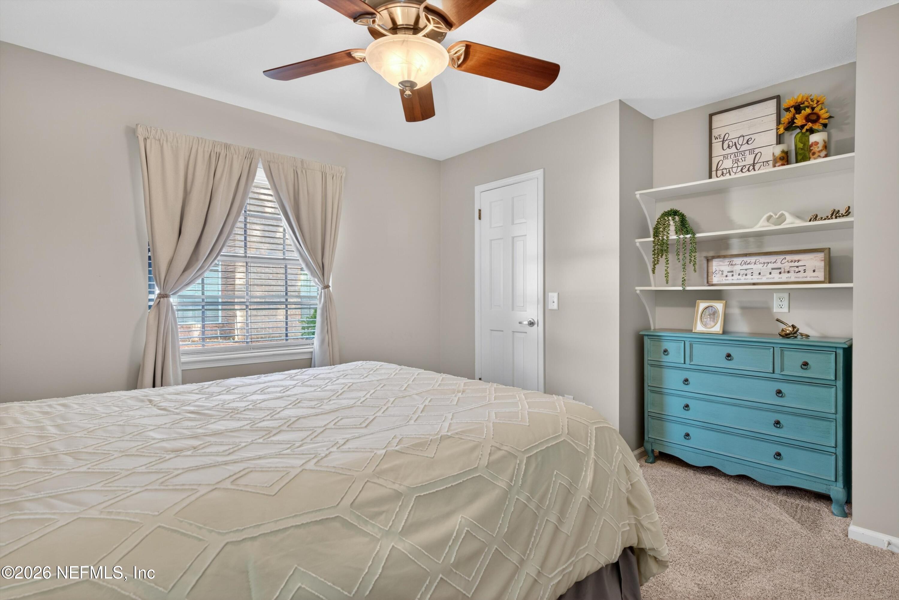 13832 CARTERS GROVE Lane