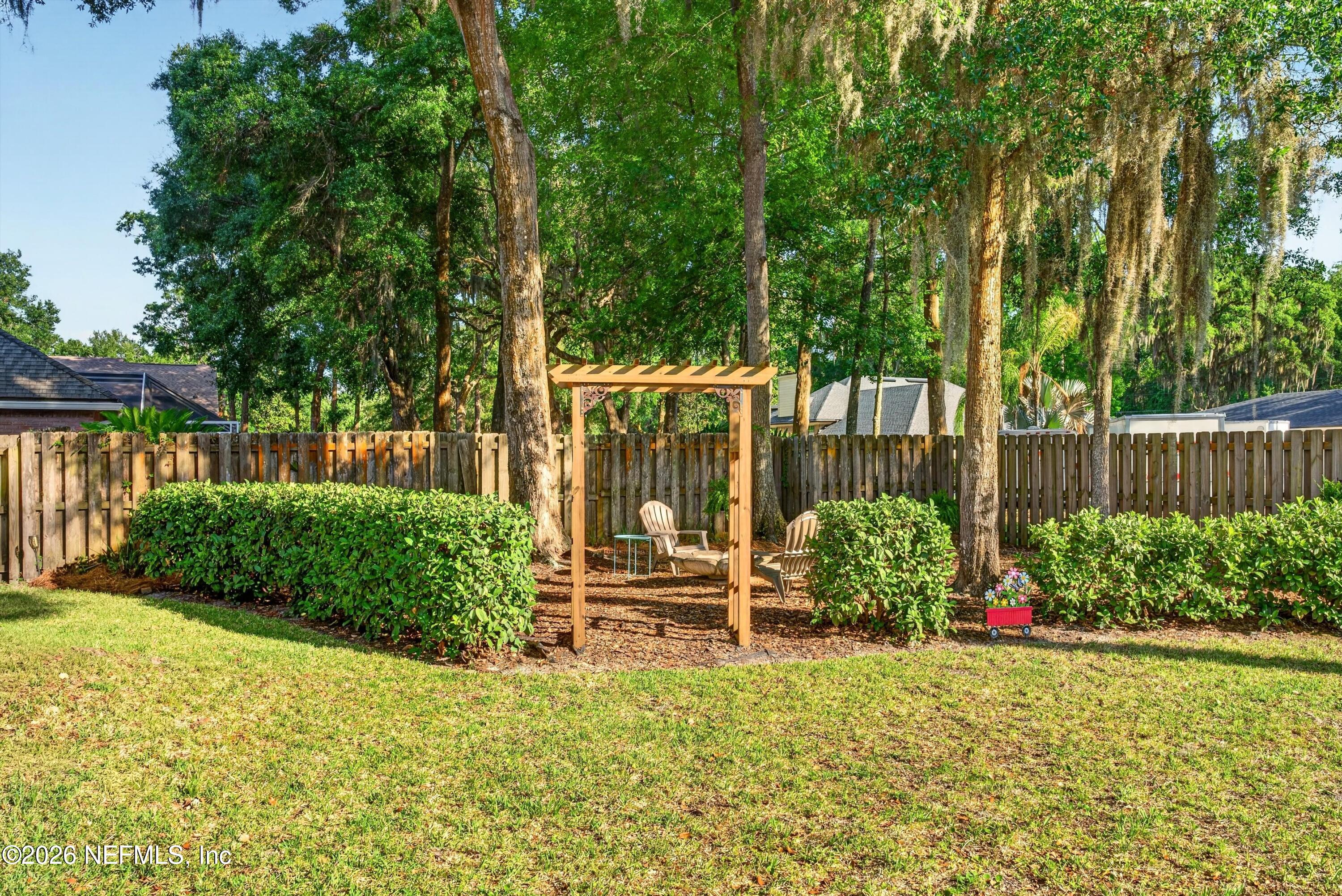 13832 CARTERS GROVE Lane