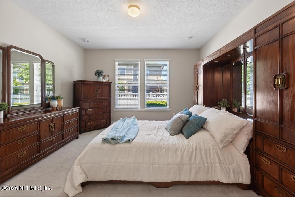 73 FOREST EDGE Drive, St. Johns