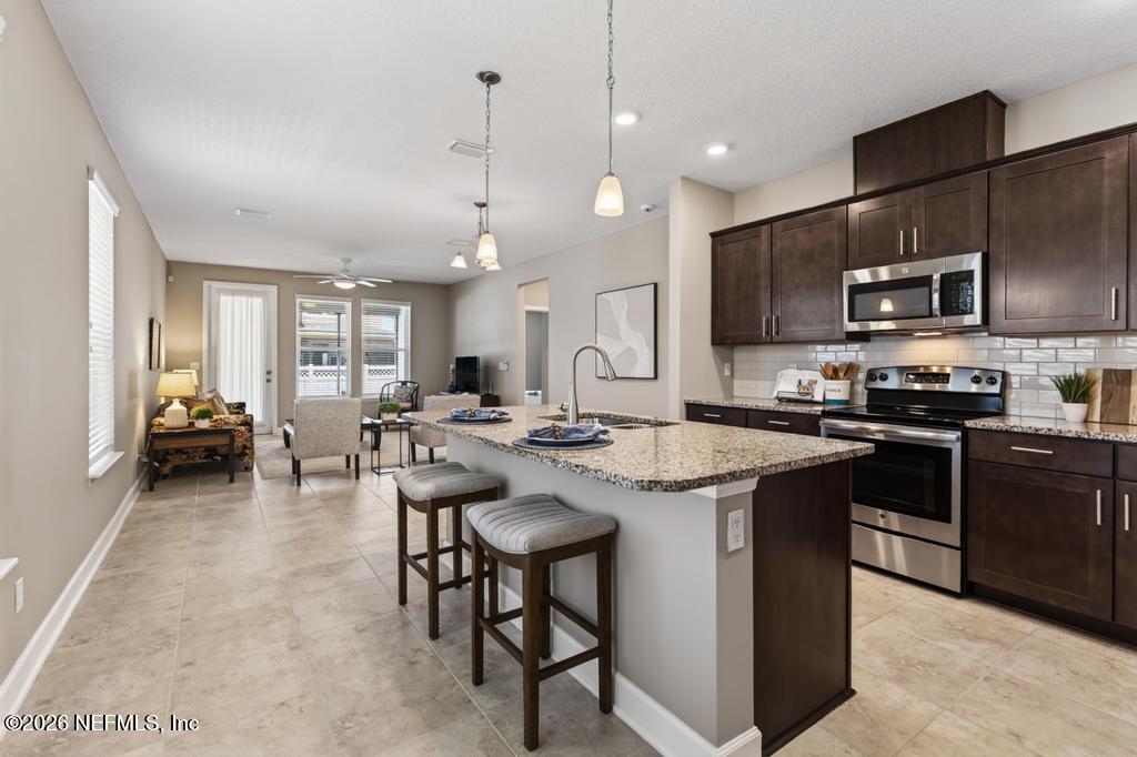 73 FOREST EDGE Drive, St. Johns