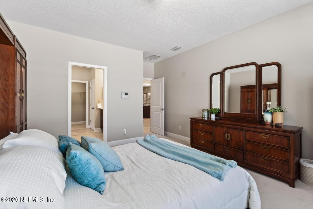73 FOREST EDGE Drive, St. Johns
