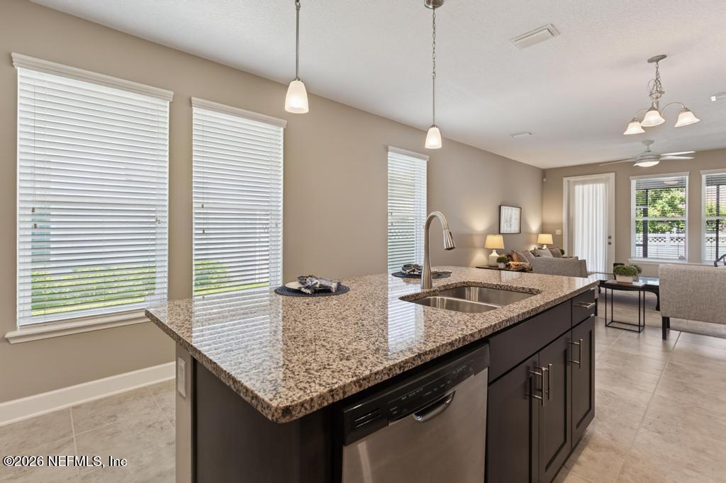 73 FOREST EDGE Drive, St. Johns