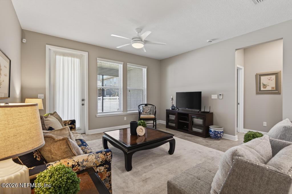 73 FOREST EDGE Drive, St. Johns