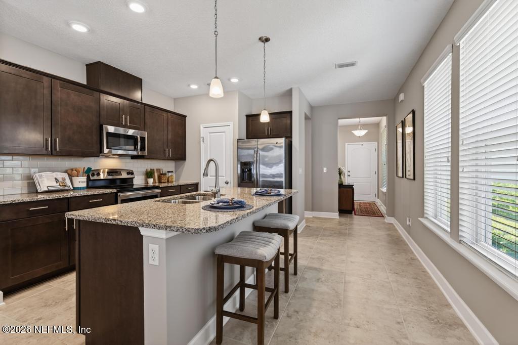 73 FOREST EDGE Drive, St. Johns