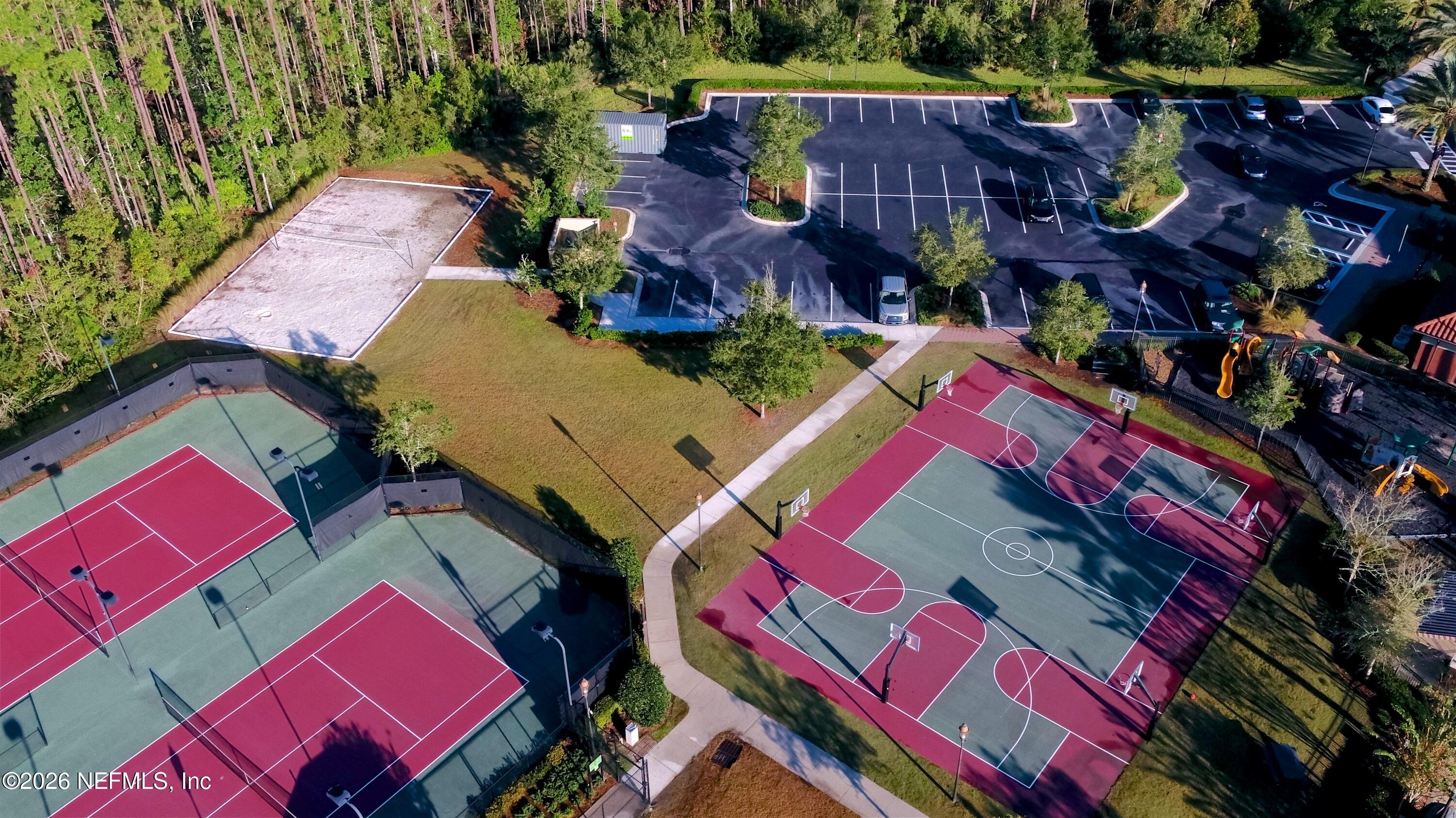 73 FOREST EDGE Drive, St. Johns