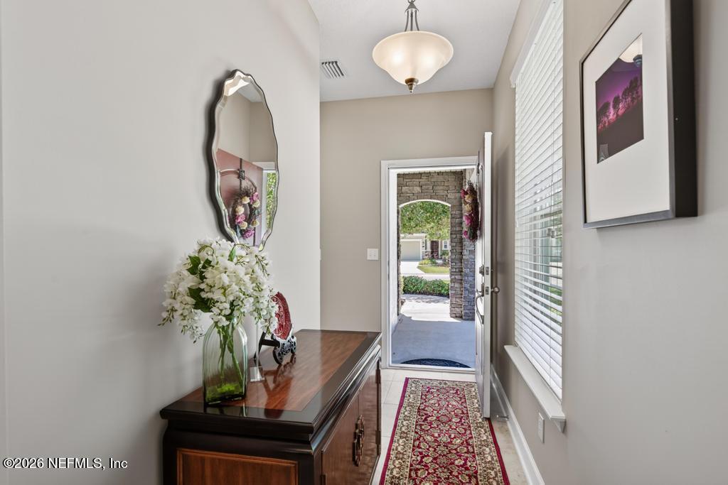73 FOREST EDGE Drive, St. Johns