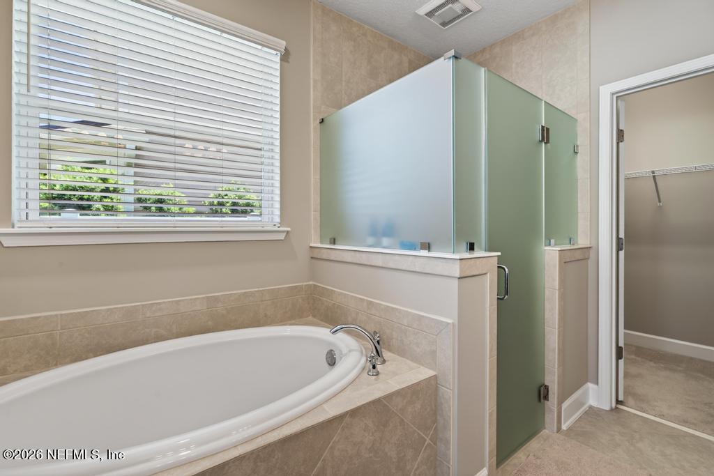 73 FOREST EDGE Drive, St. Johns