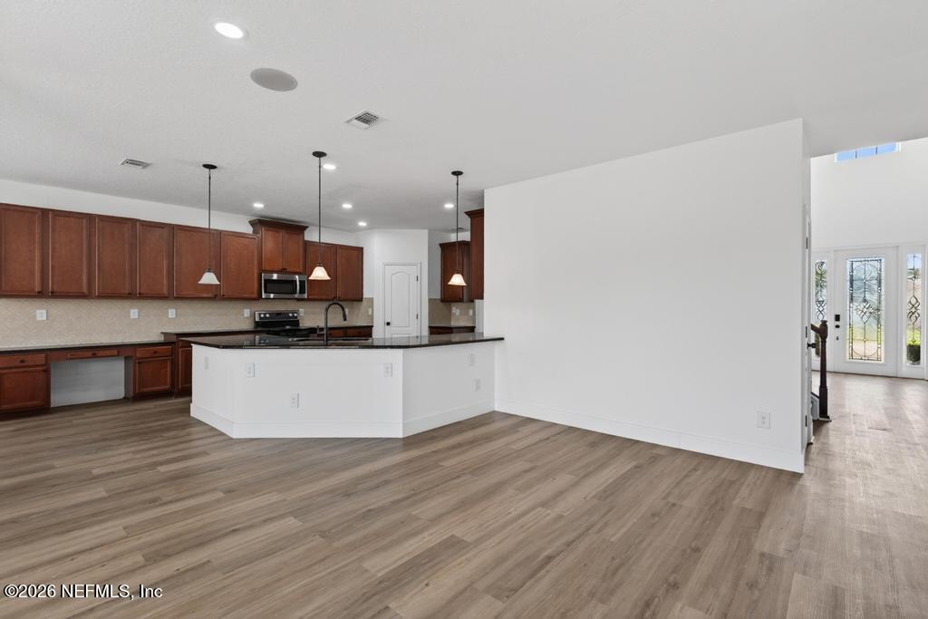10917 DANCING RABBIT Lane