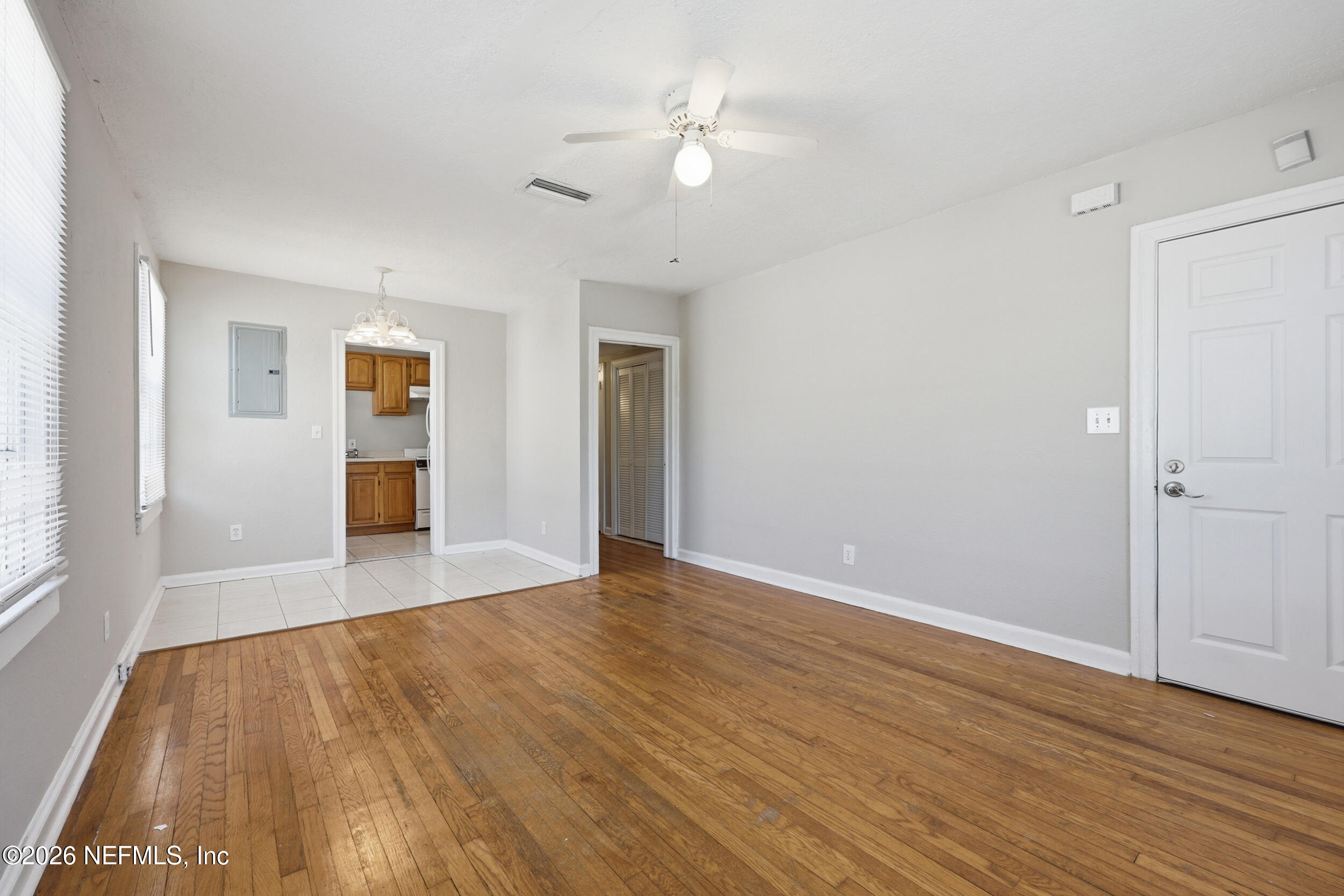 2614 COLLEGE Street 1-4