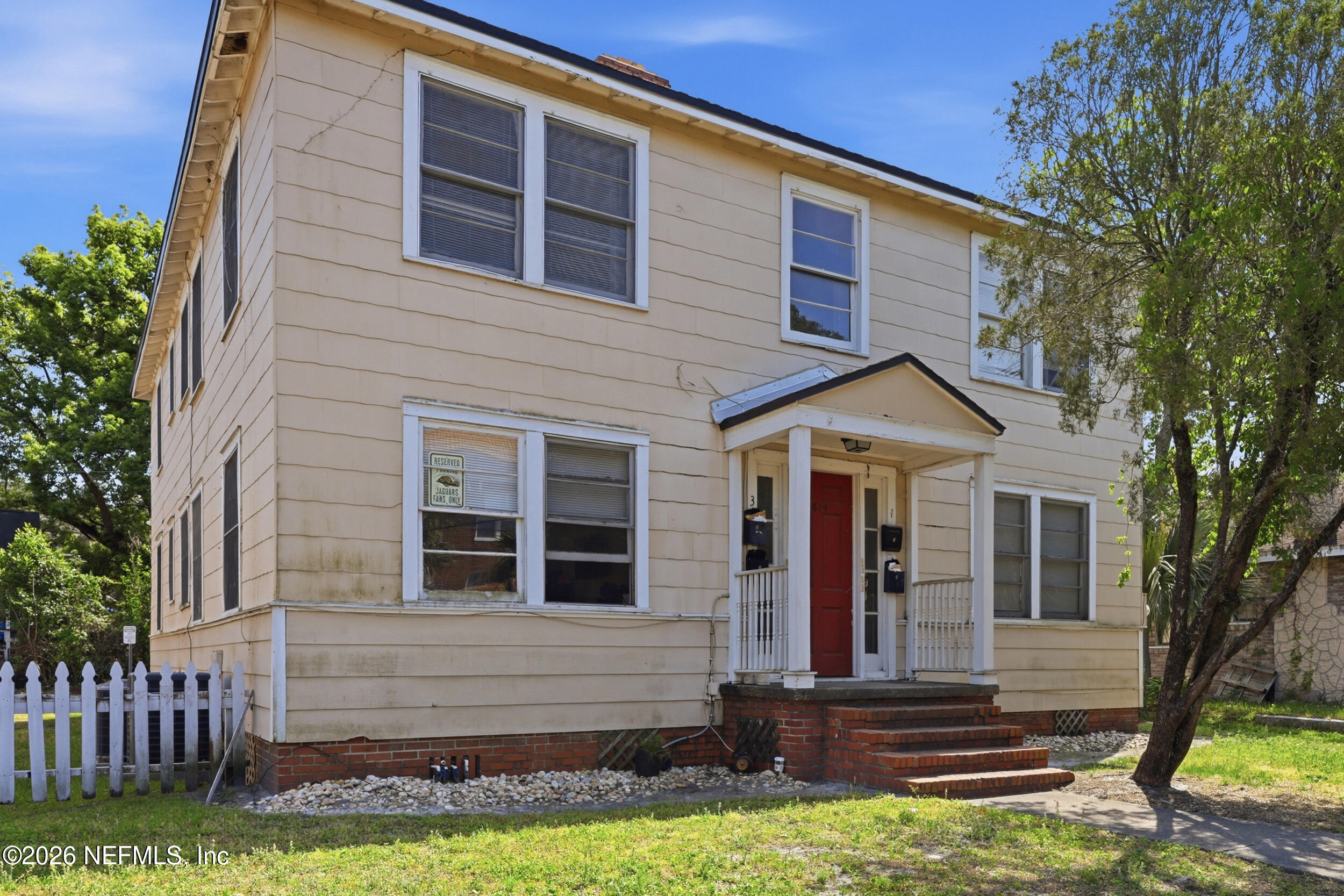 2614 COLLEGE Street 1-4