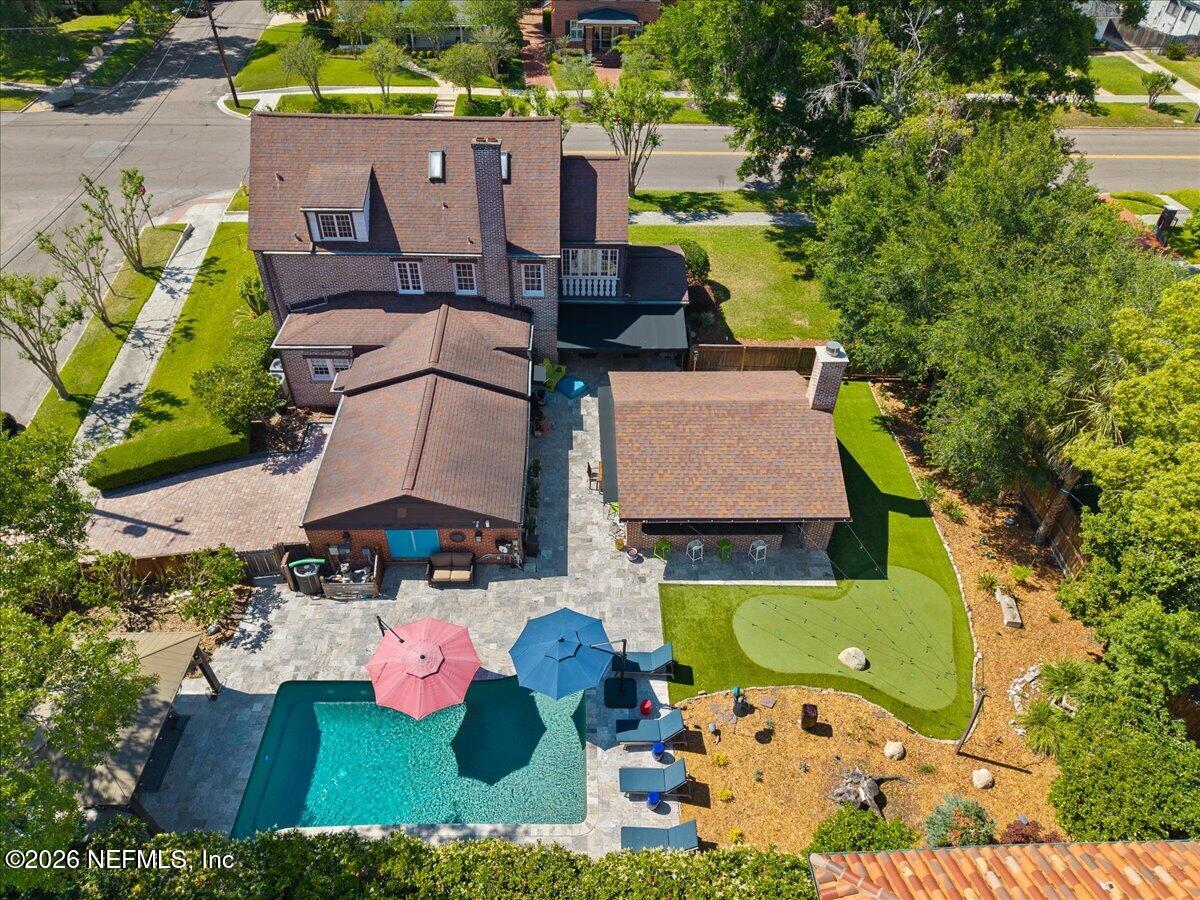 3338 RIVERSIDE Avenue